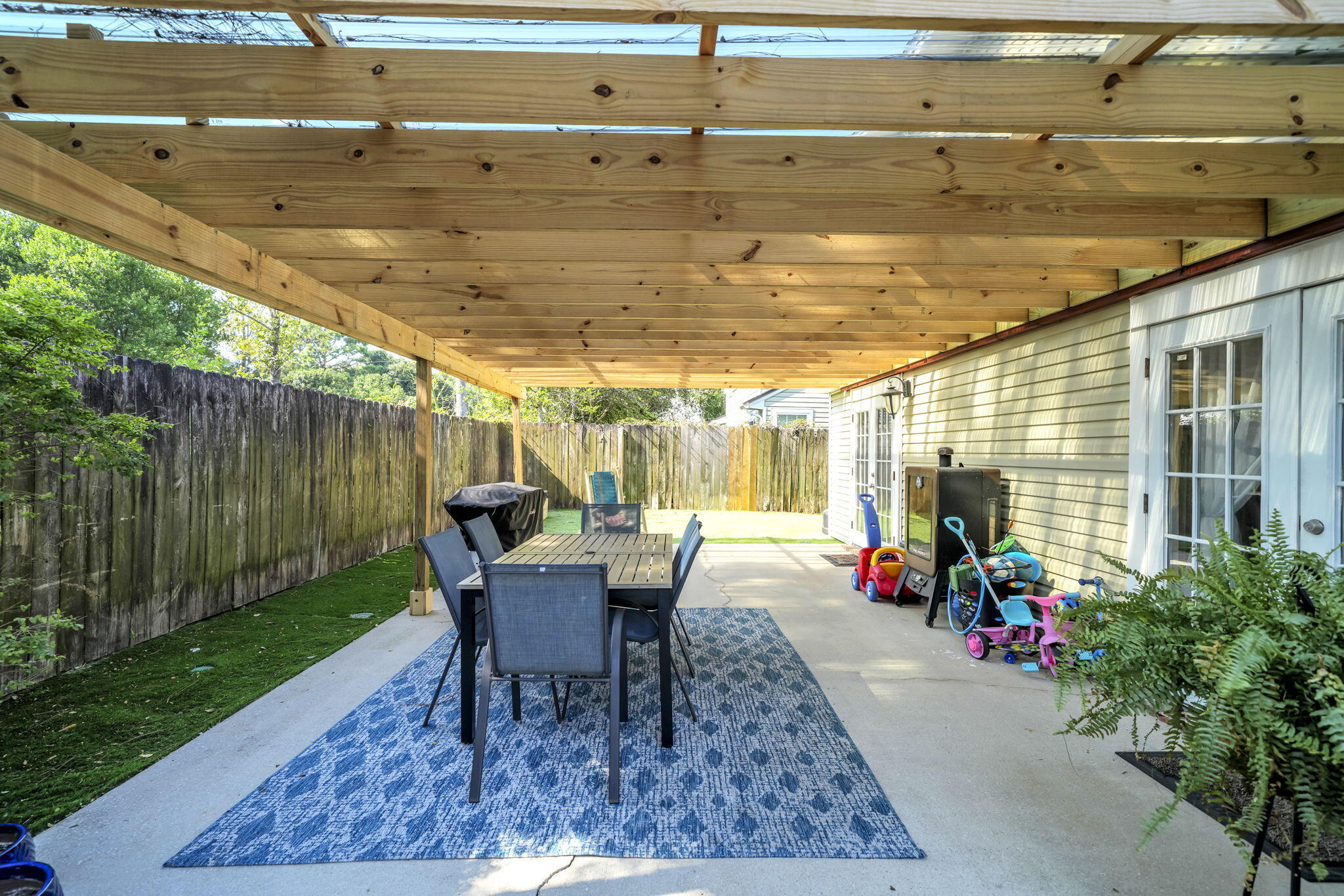 main property photo 51