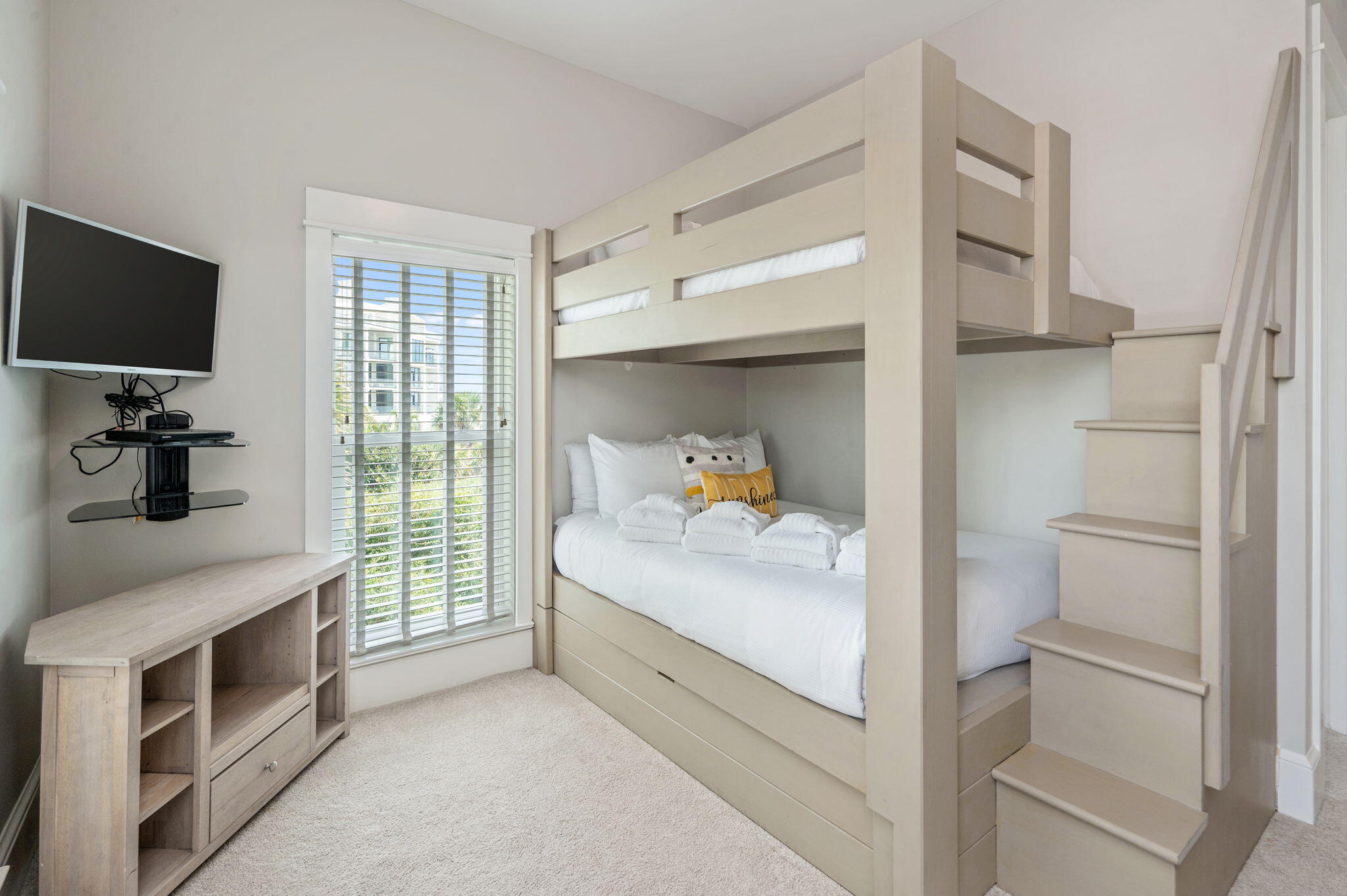 main property photo 88