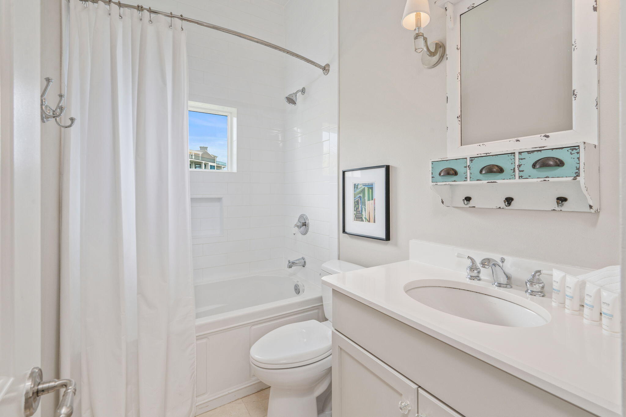 main property photo 78
