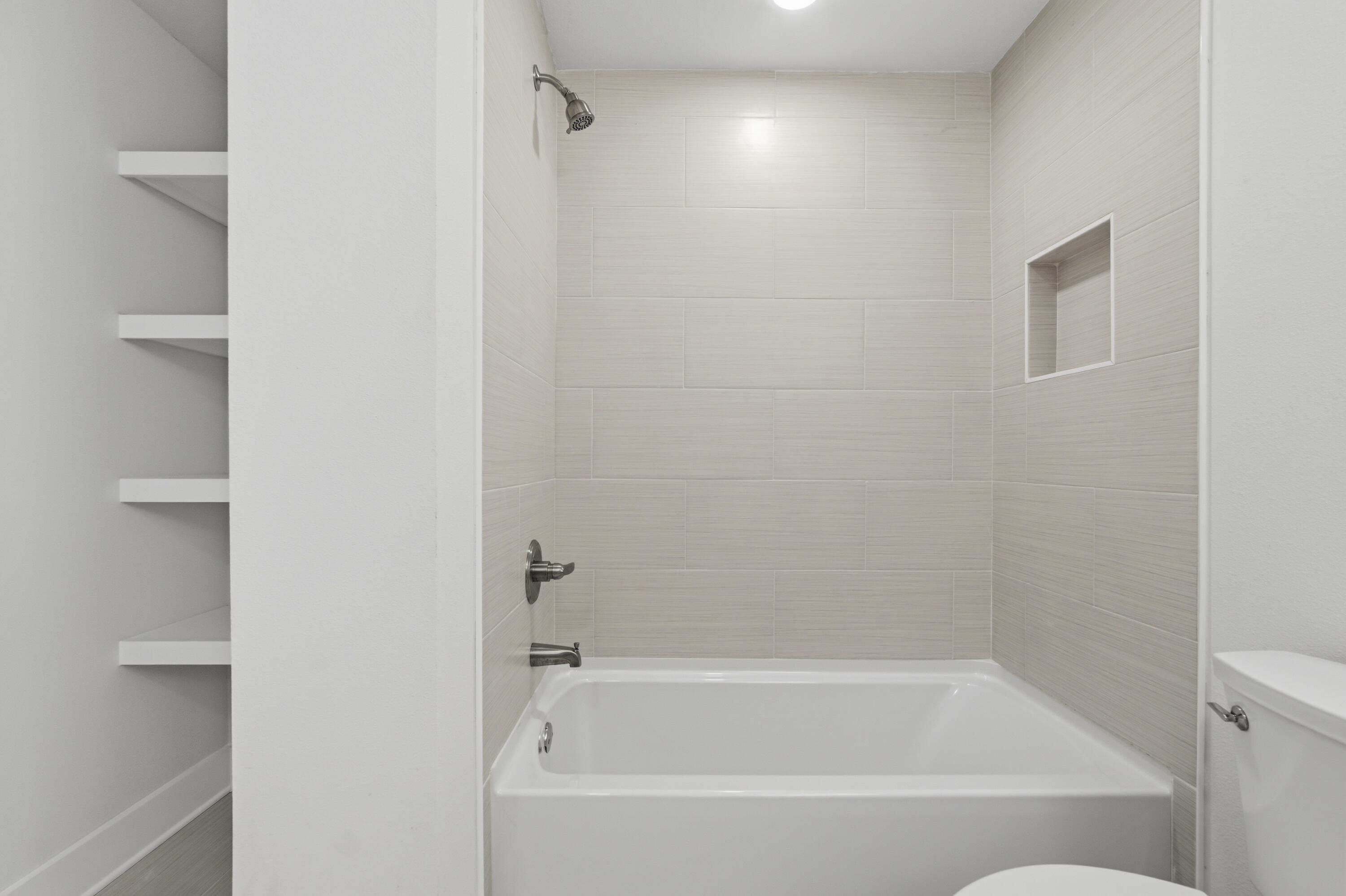 main property photo 77