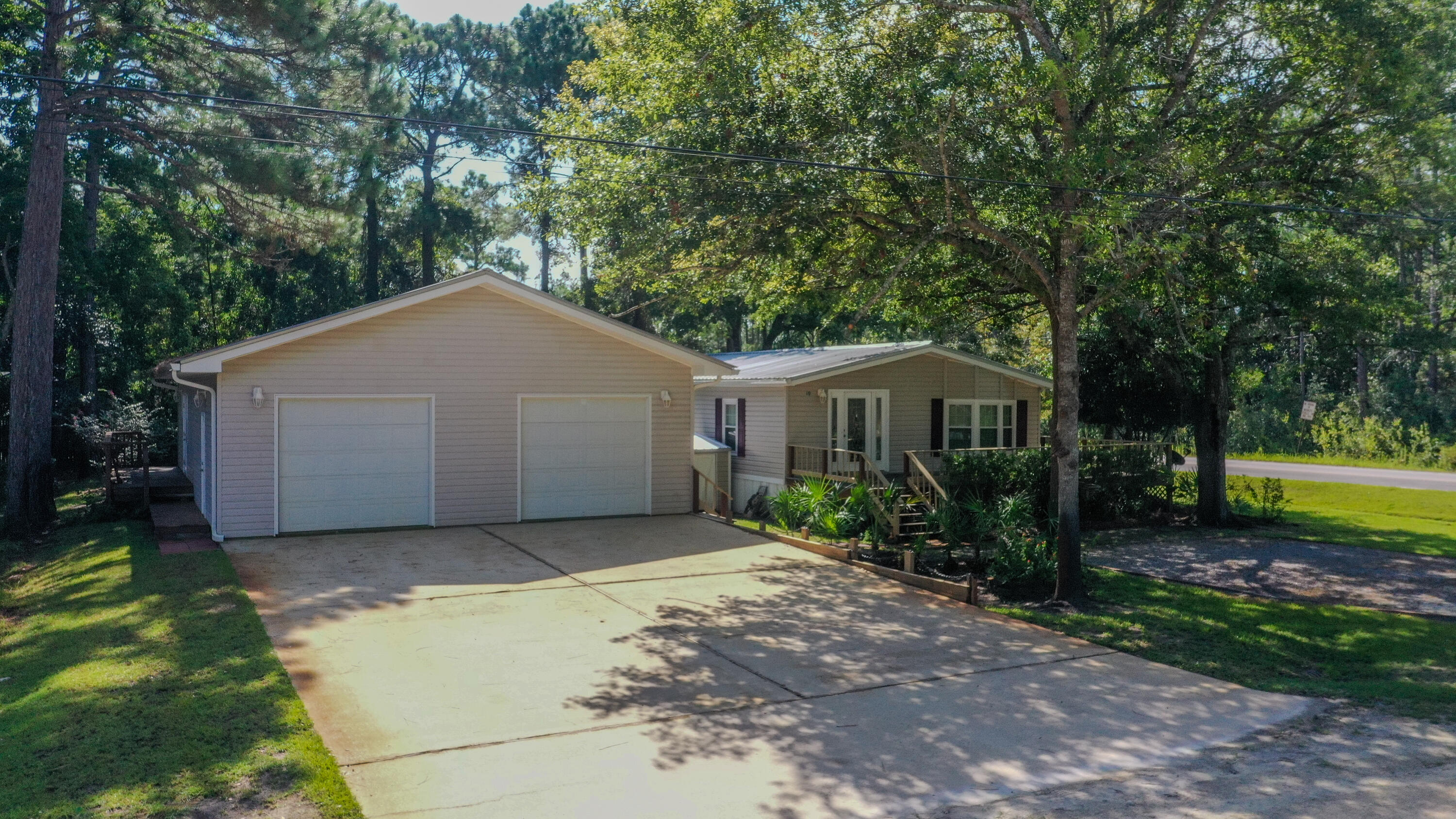 main property photo 44