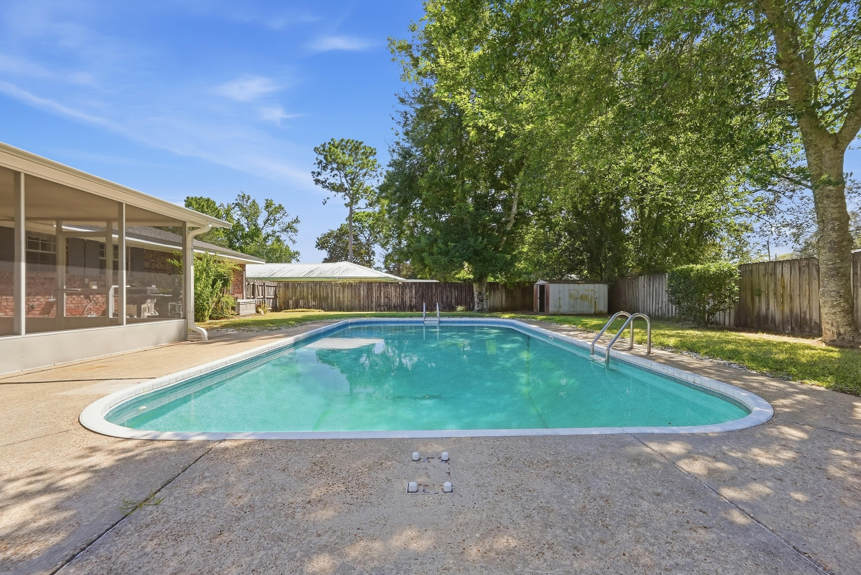 main property photo 49