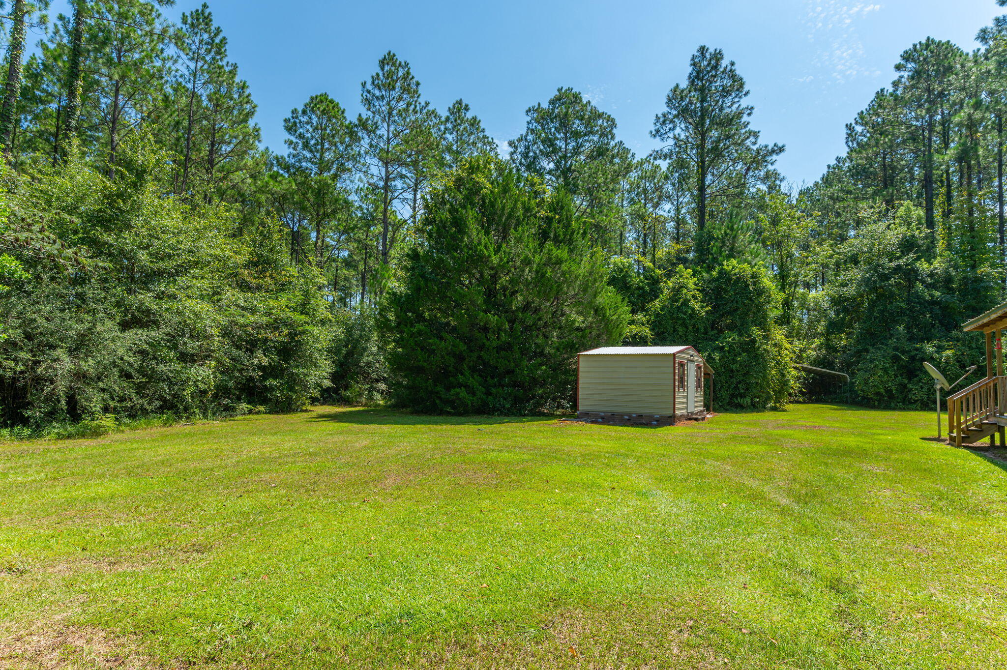 main property photo 33