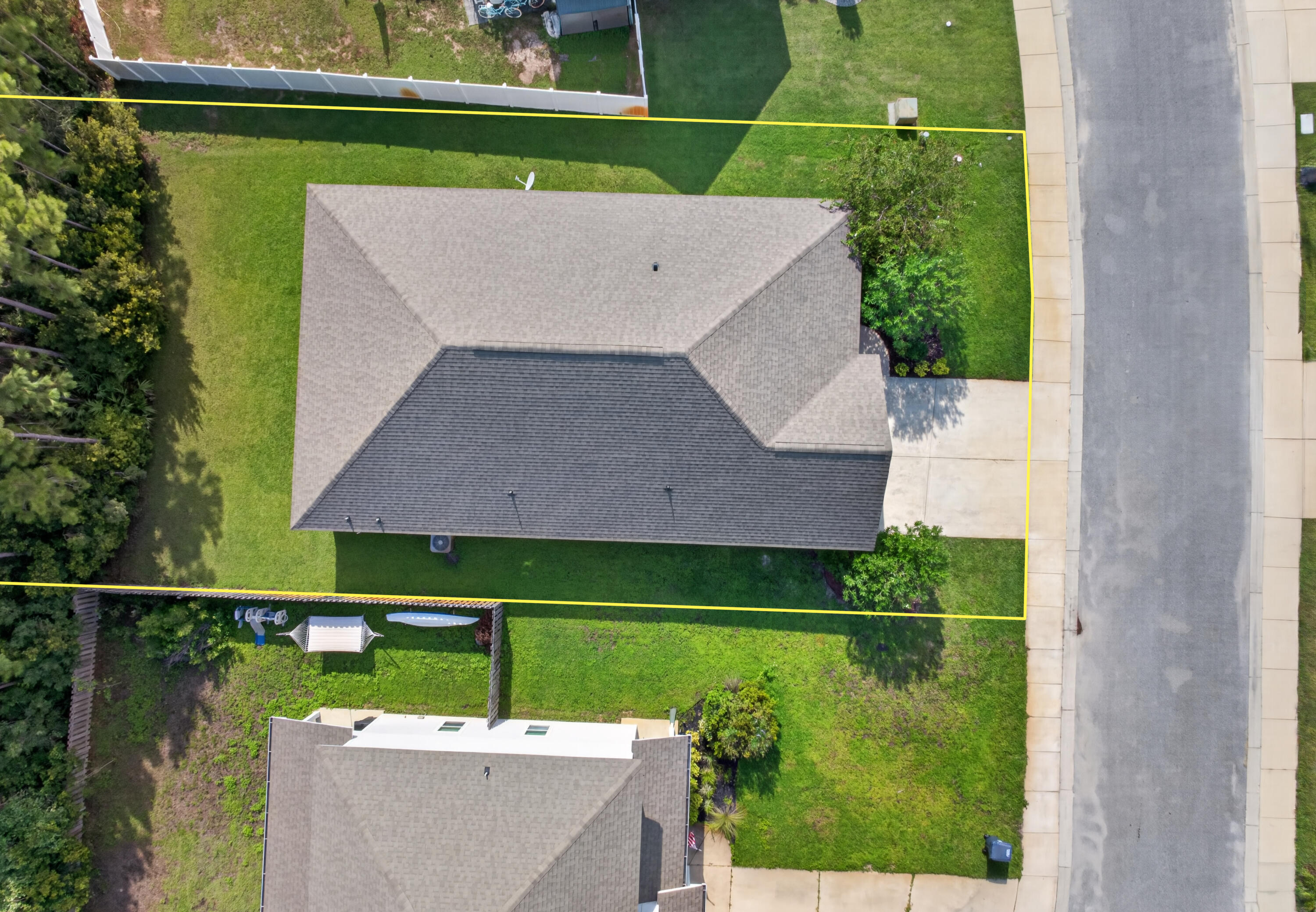 main property photo 49