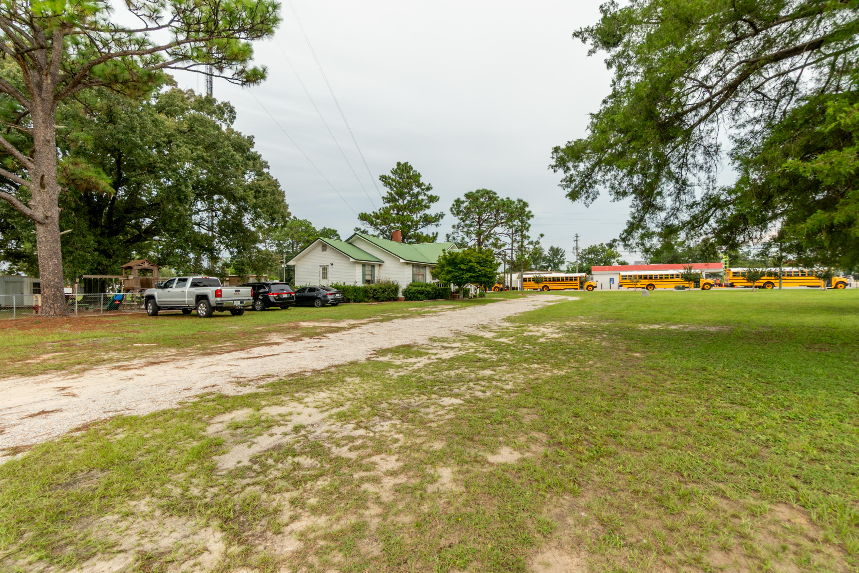 main property photo 46