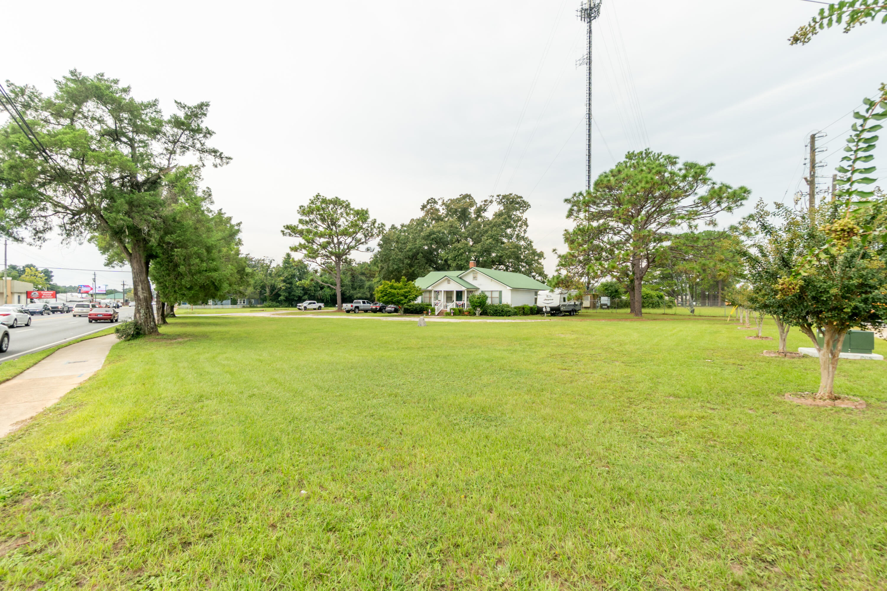 main property photo 49