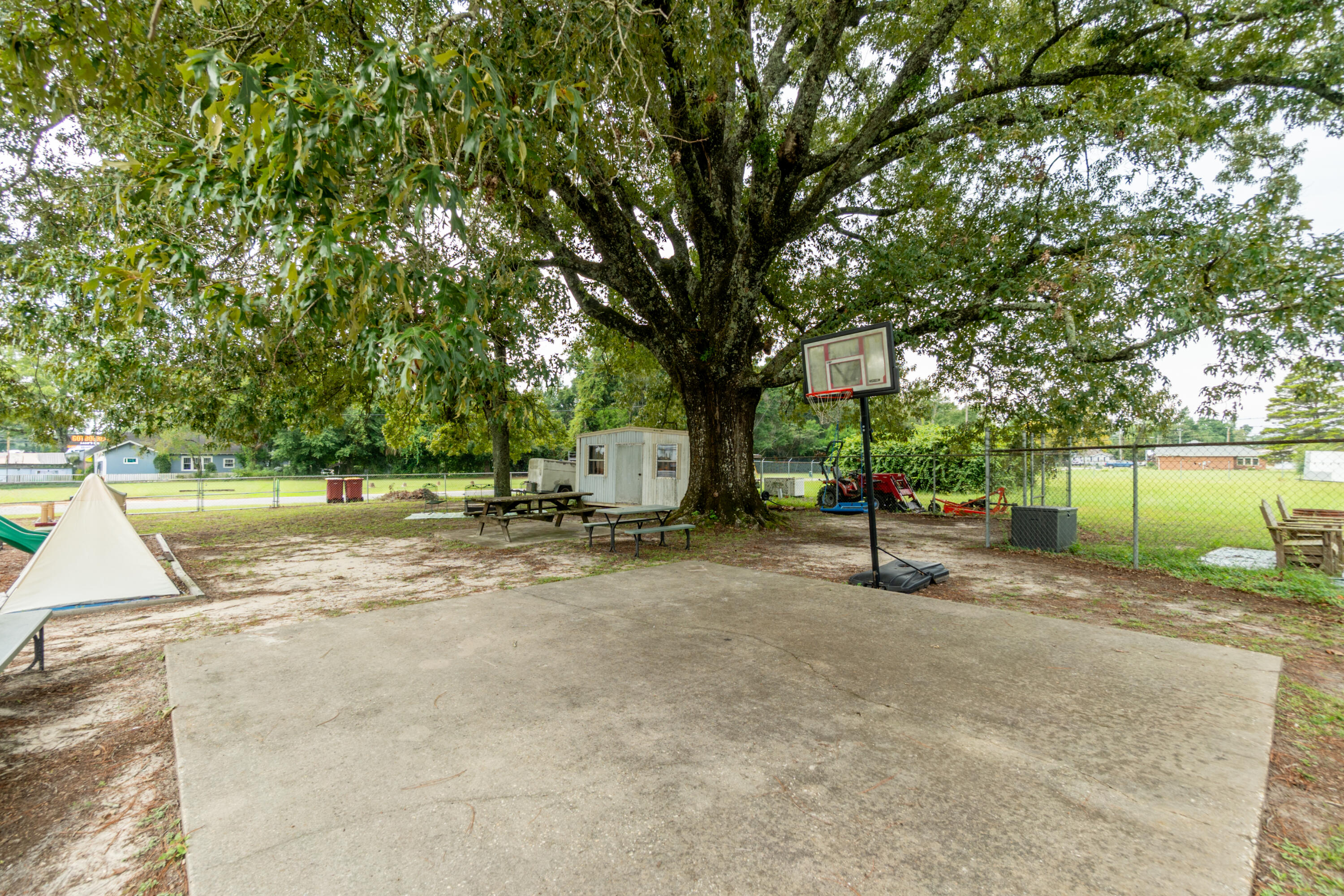 main property photo 64