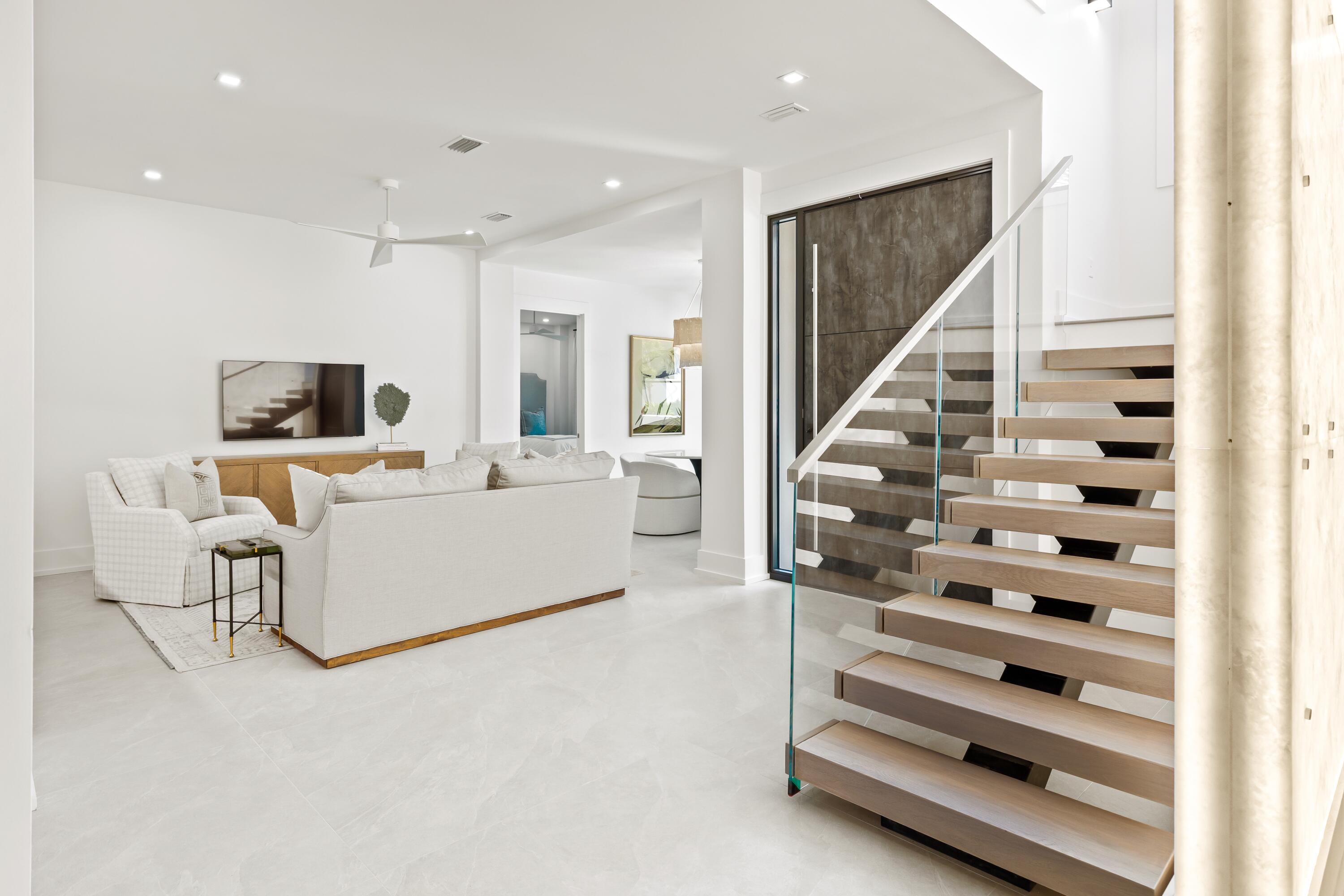 main property photo 77
