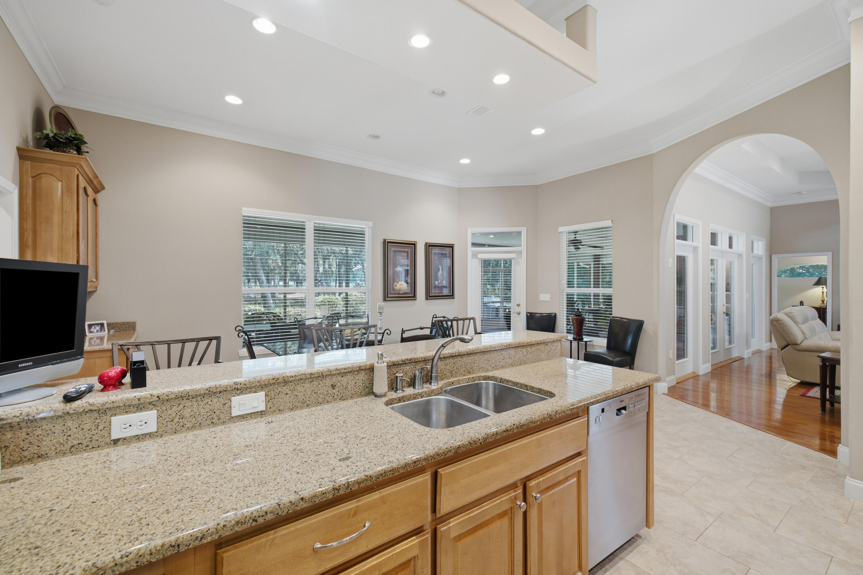 main property photo 54