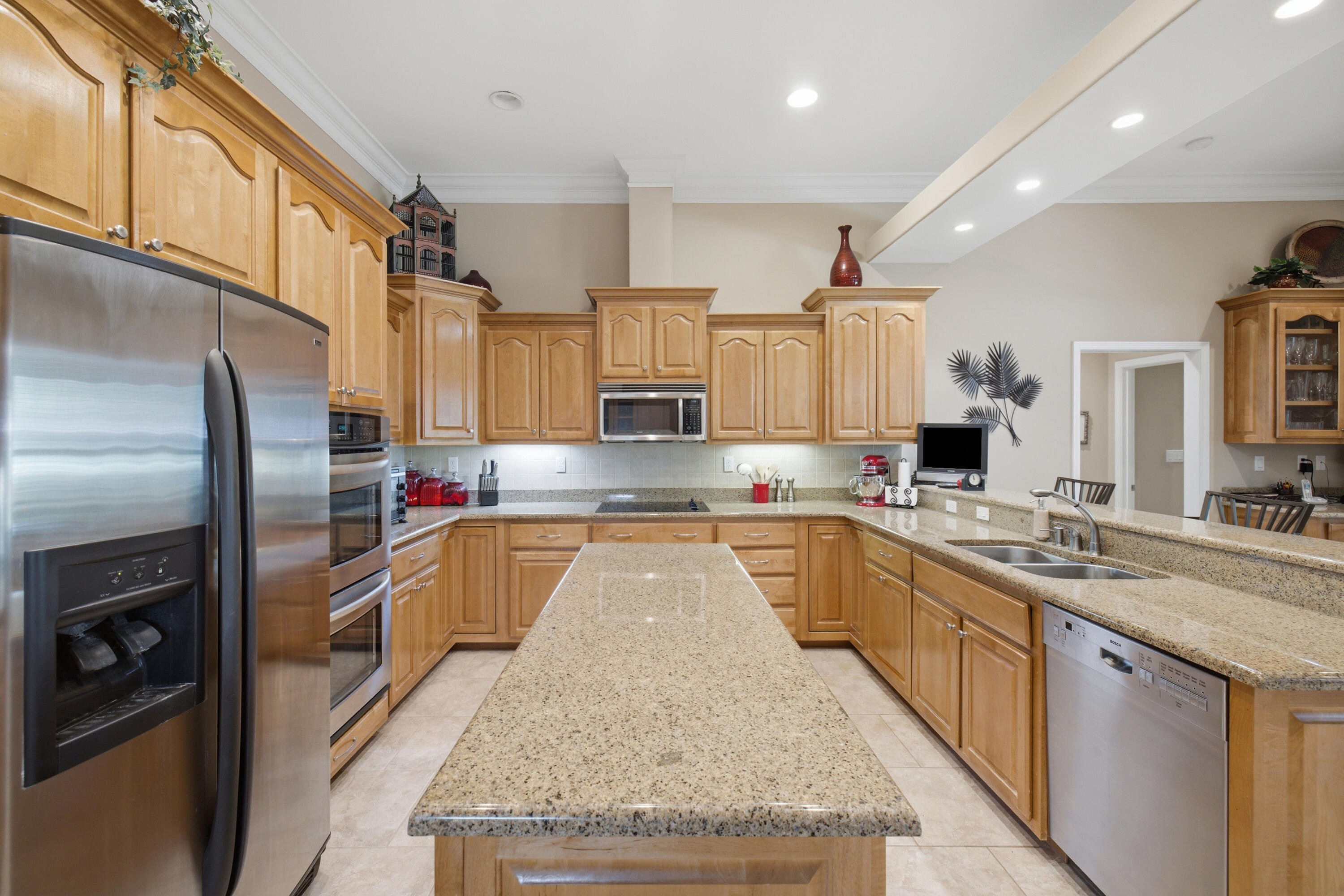 main property photo 60