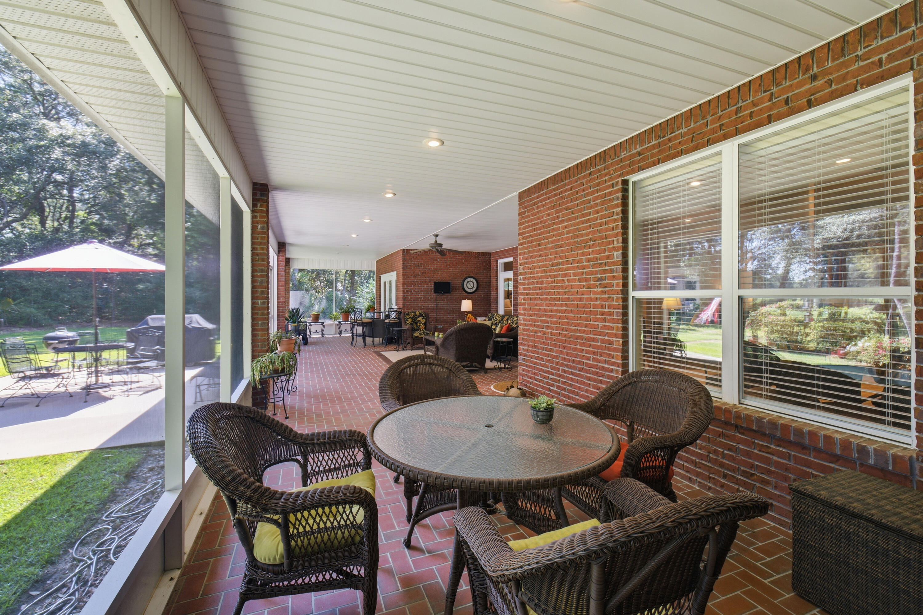 main property photo 76
