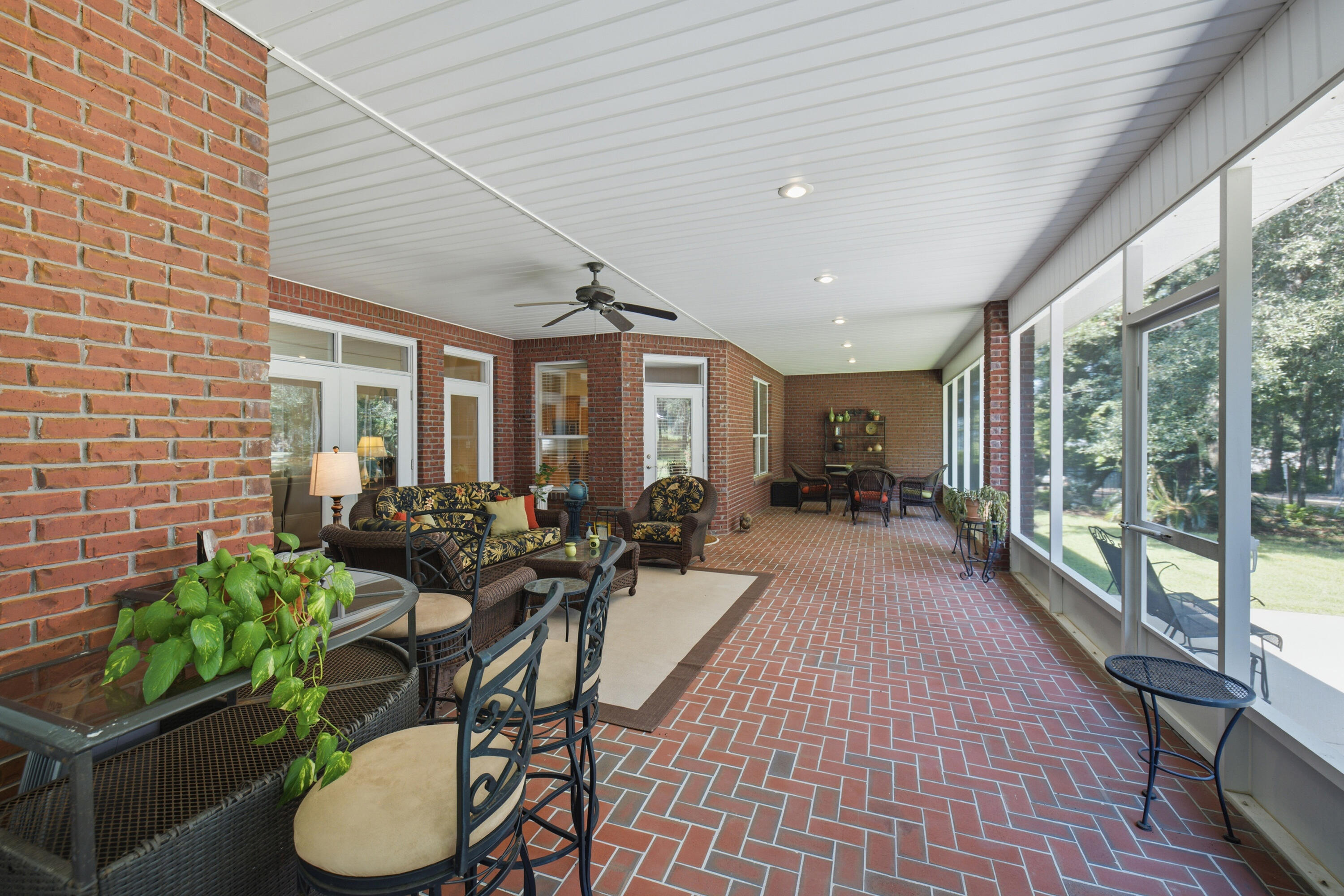 main property photo 78