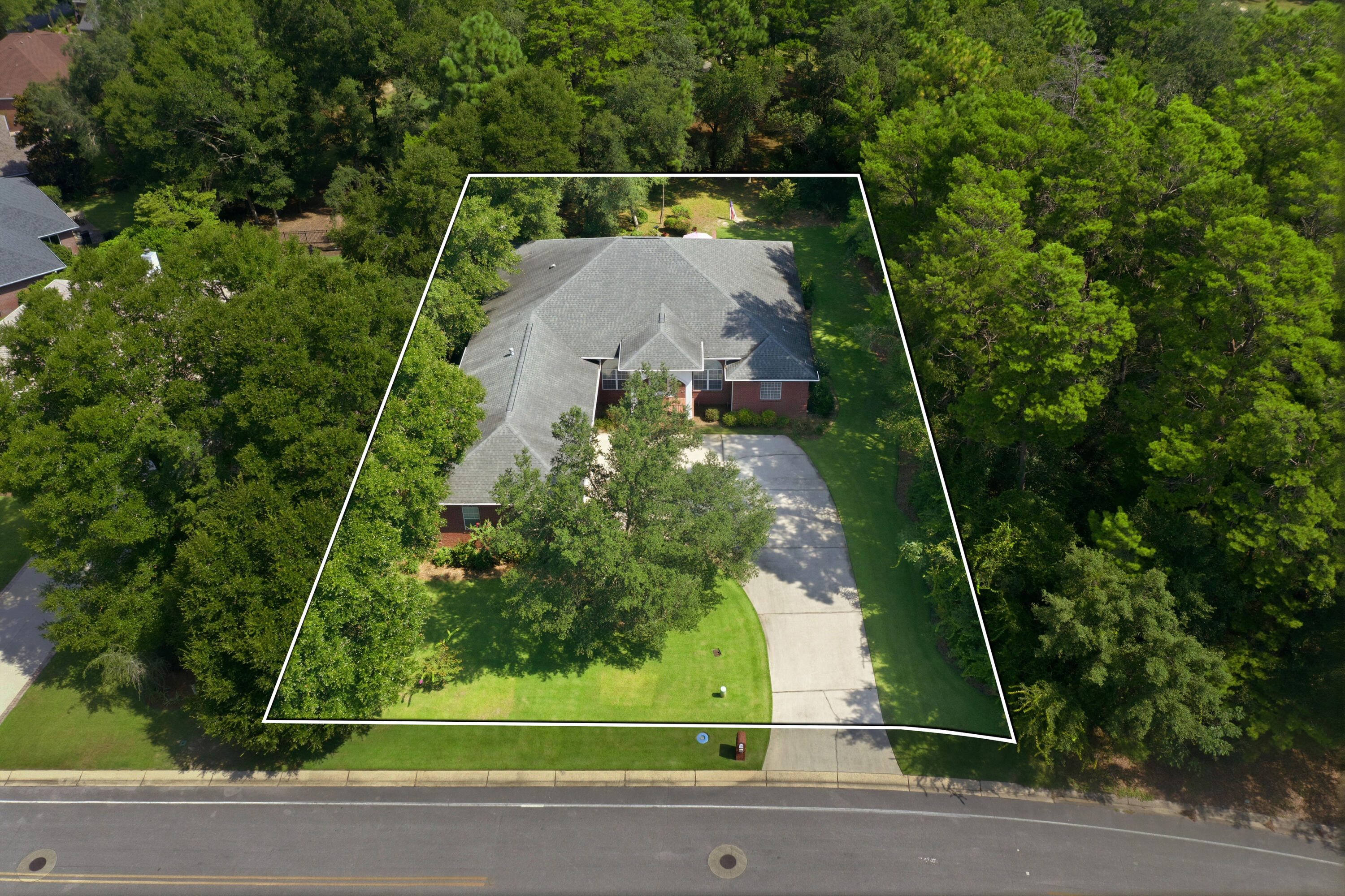 main property photo 90