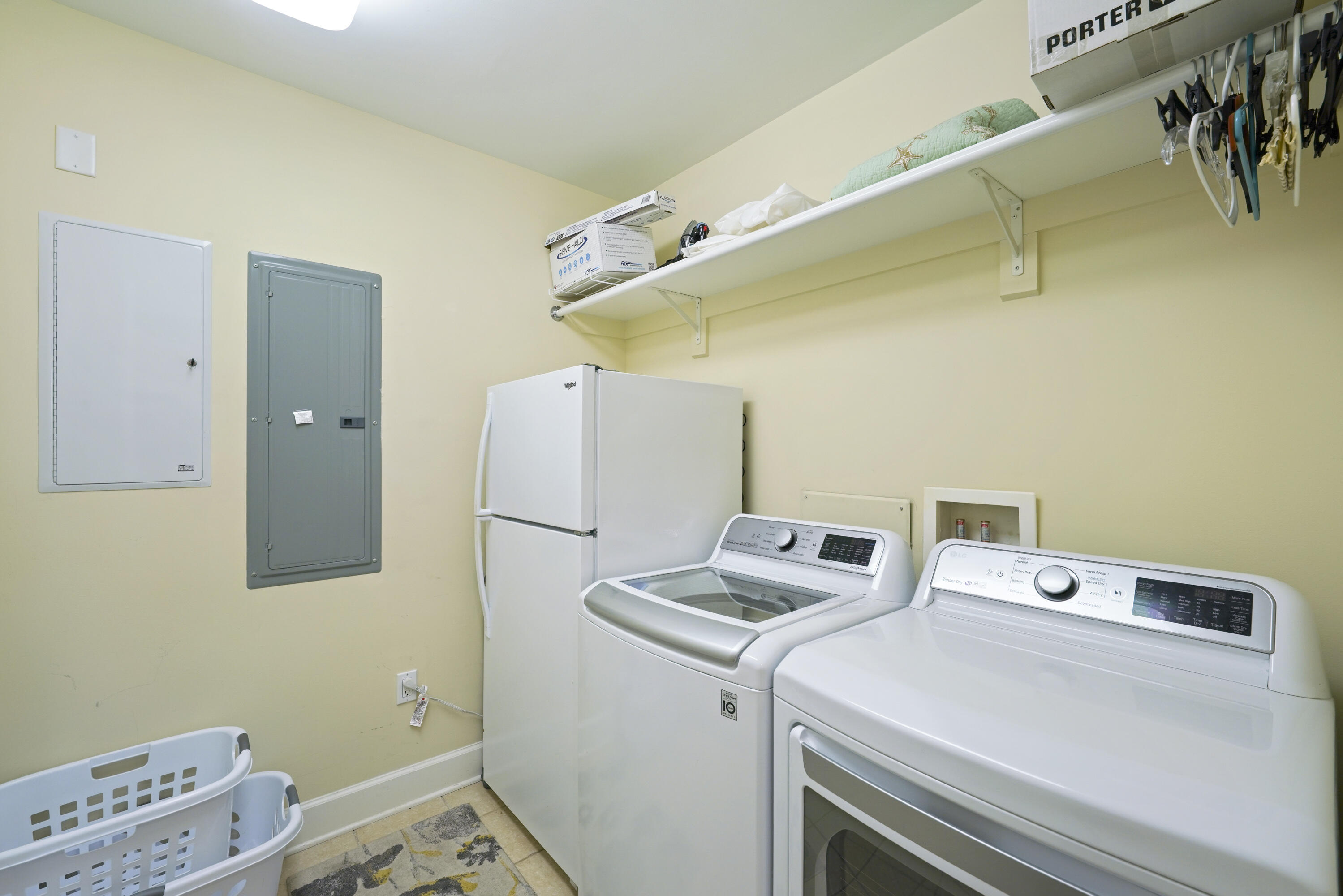 main property photo 44