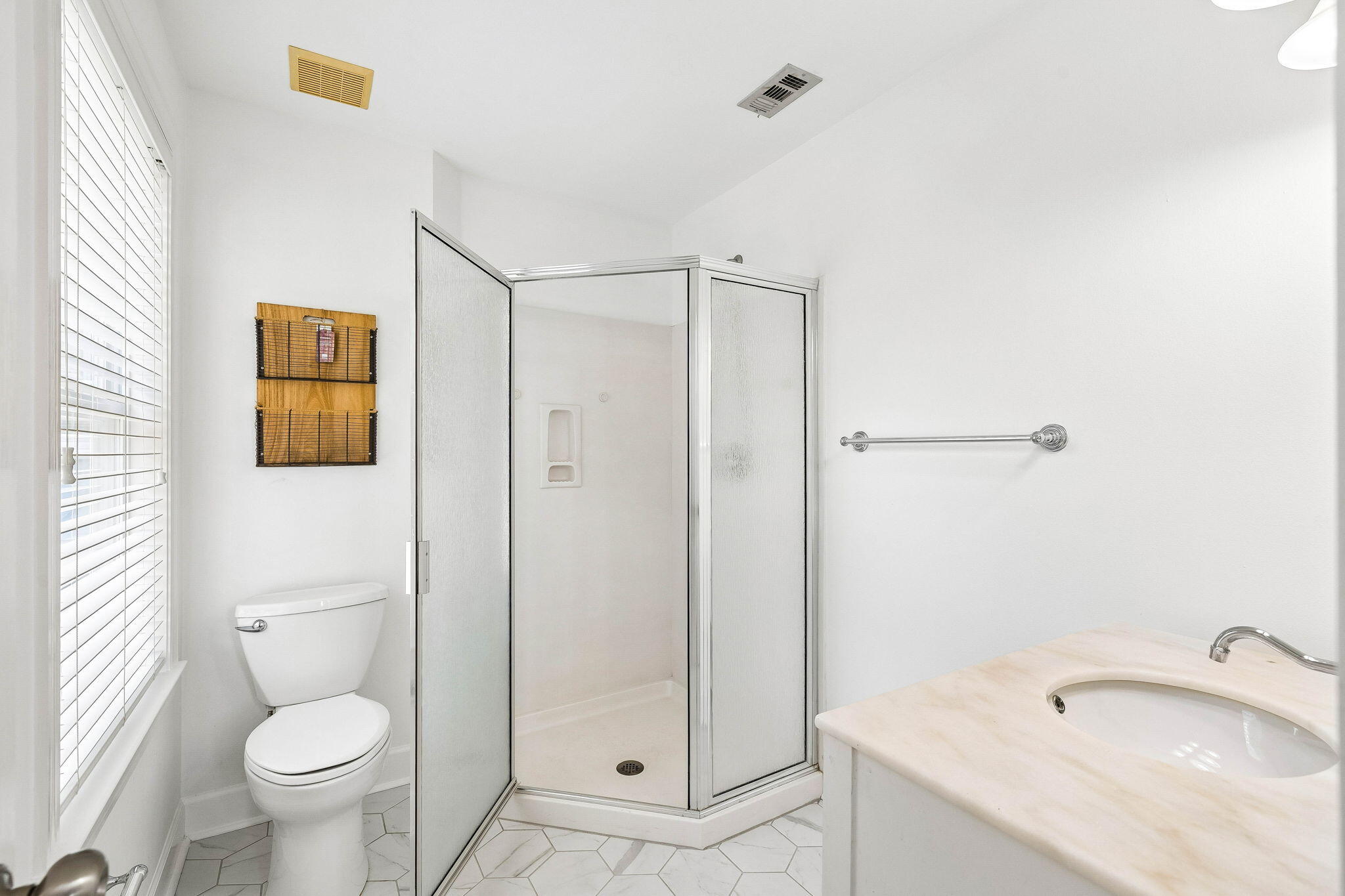 main property photo 66