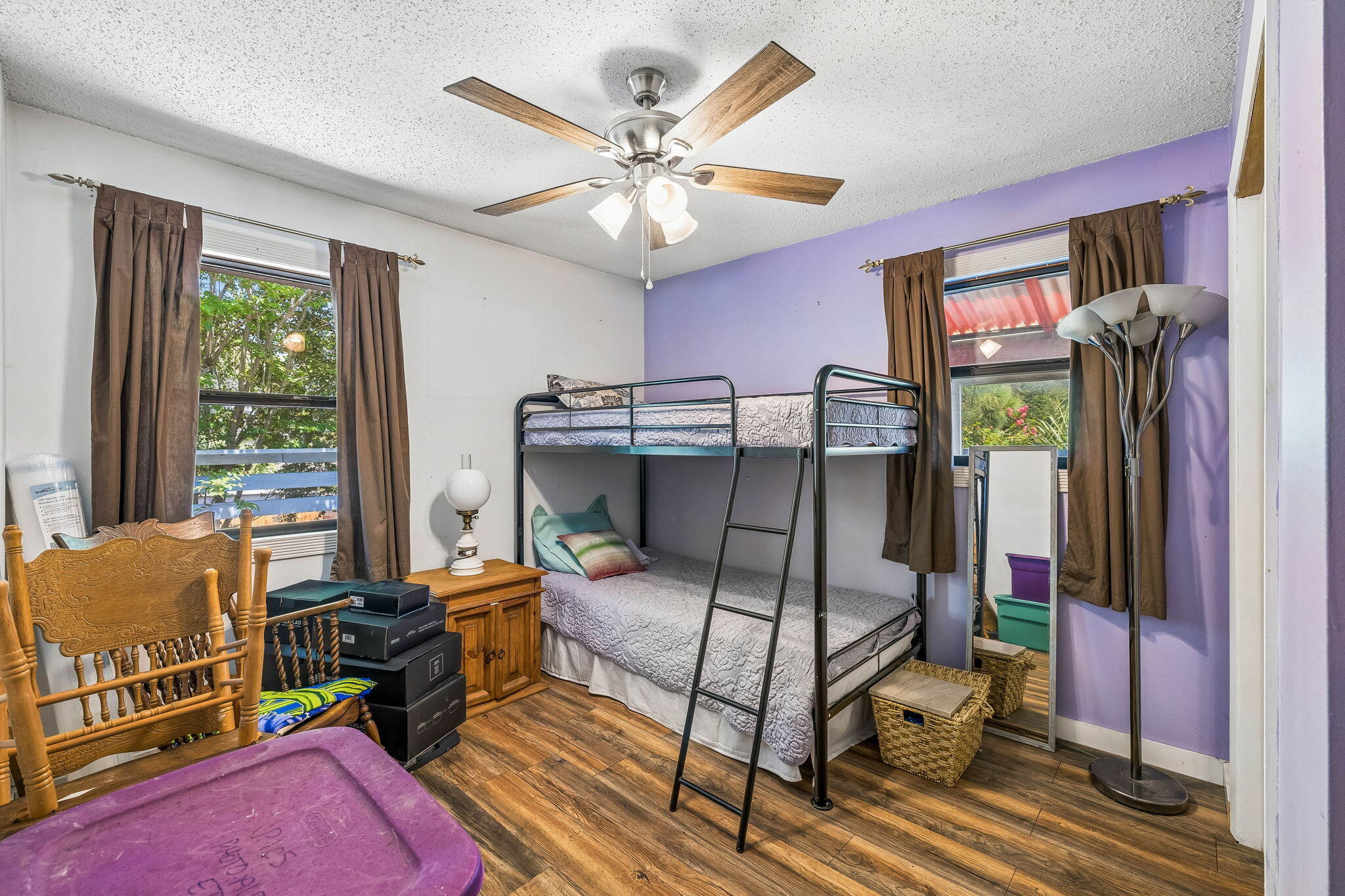 main property photo 18