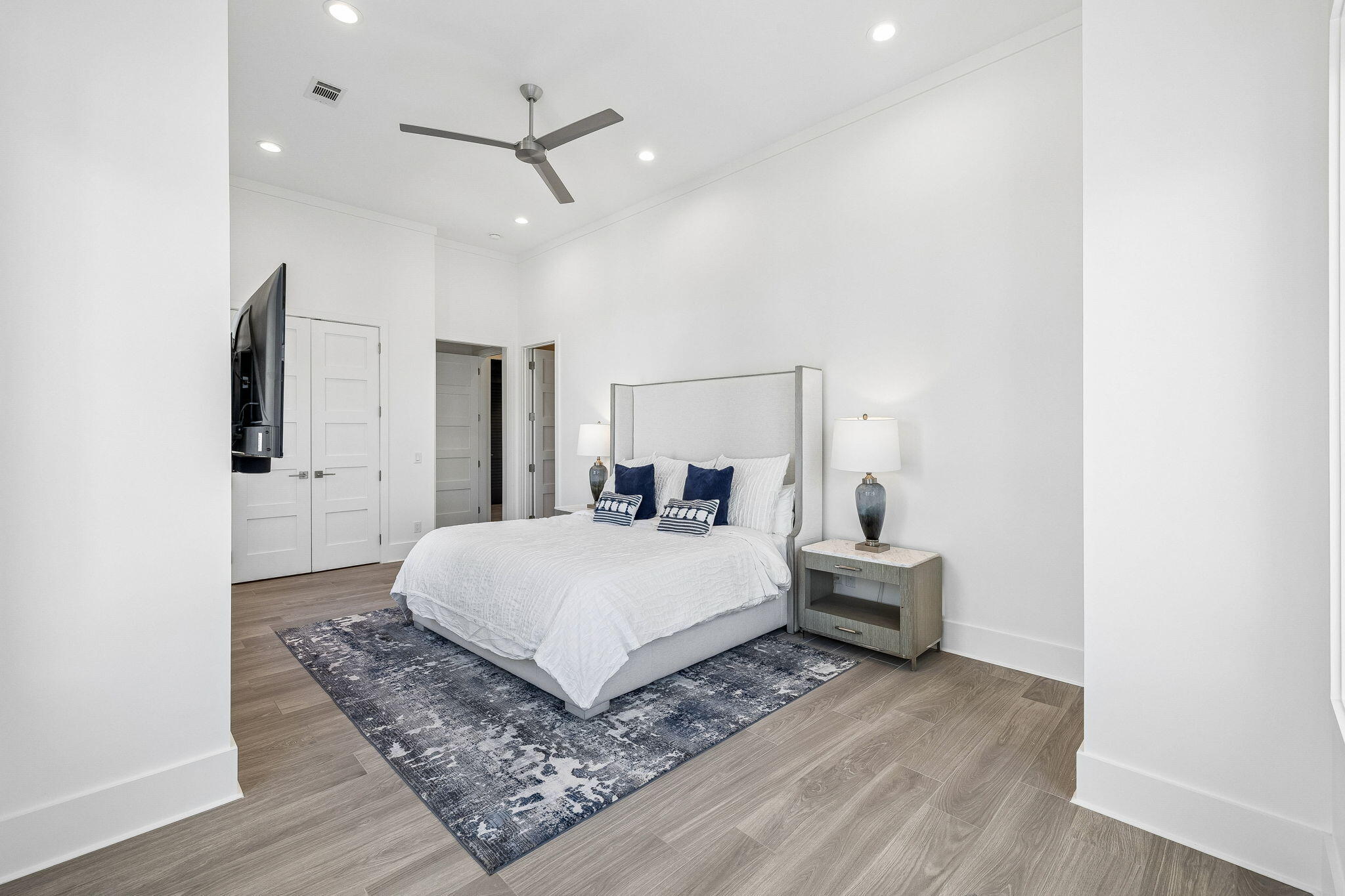 main property photo 60