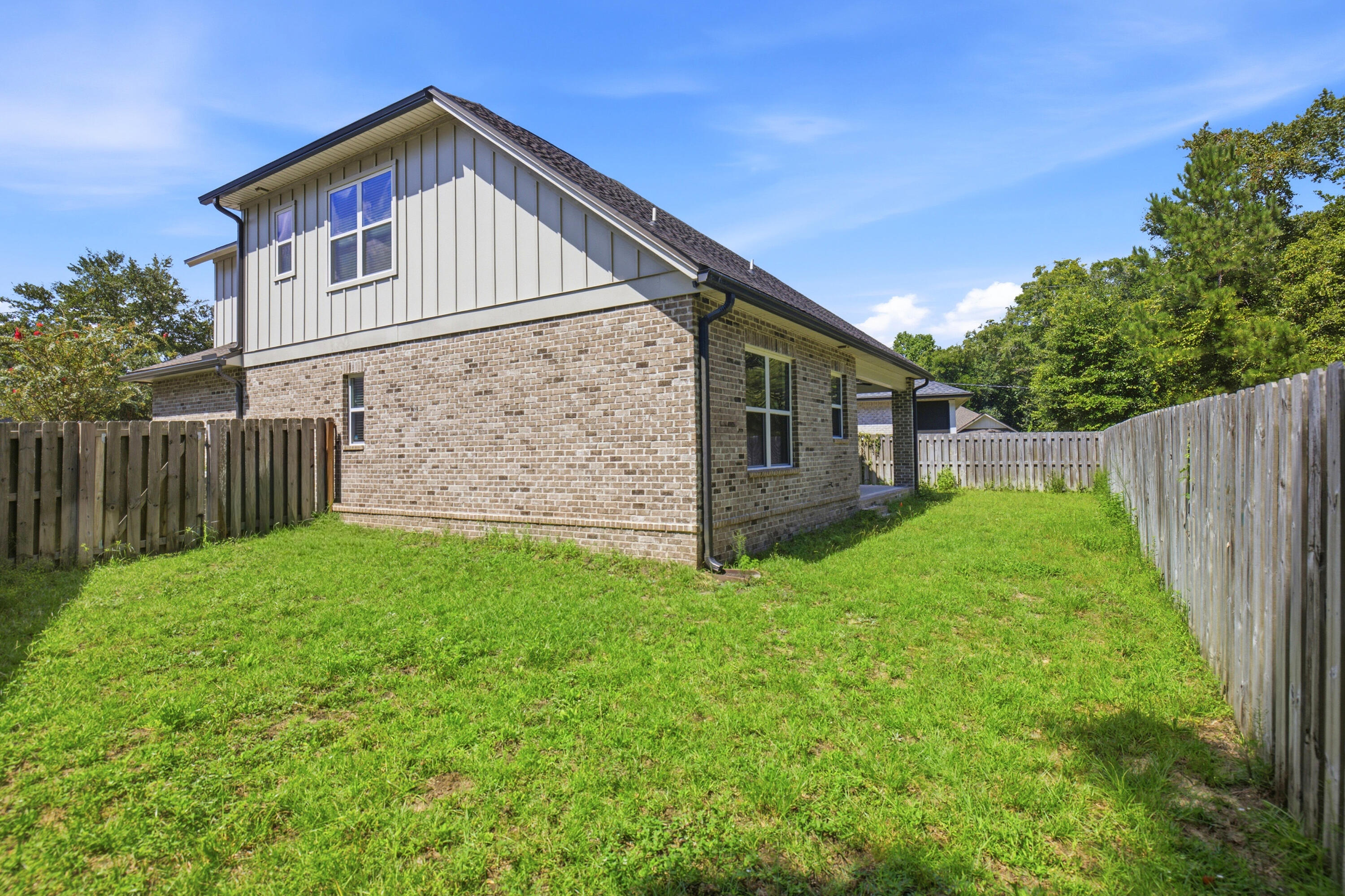 main property photo 66