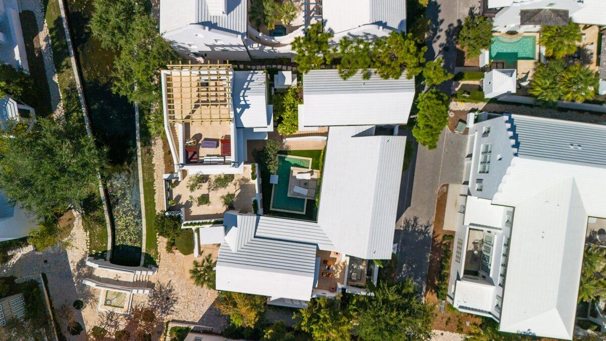 main property photo 73