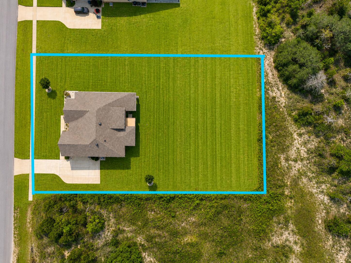 main property photo 48