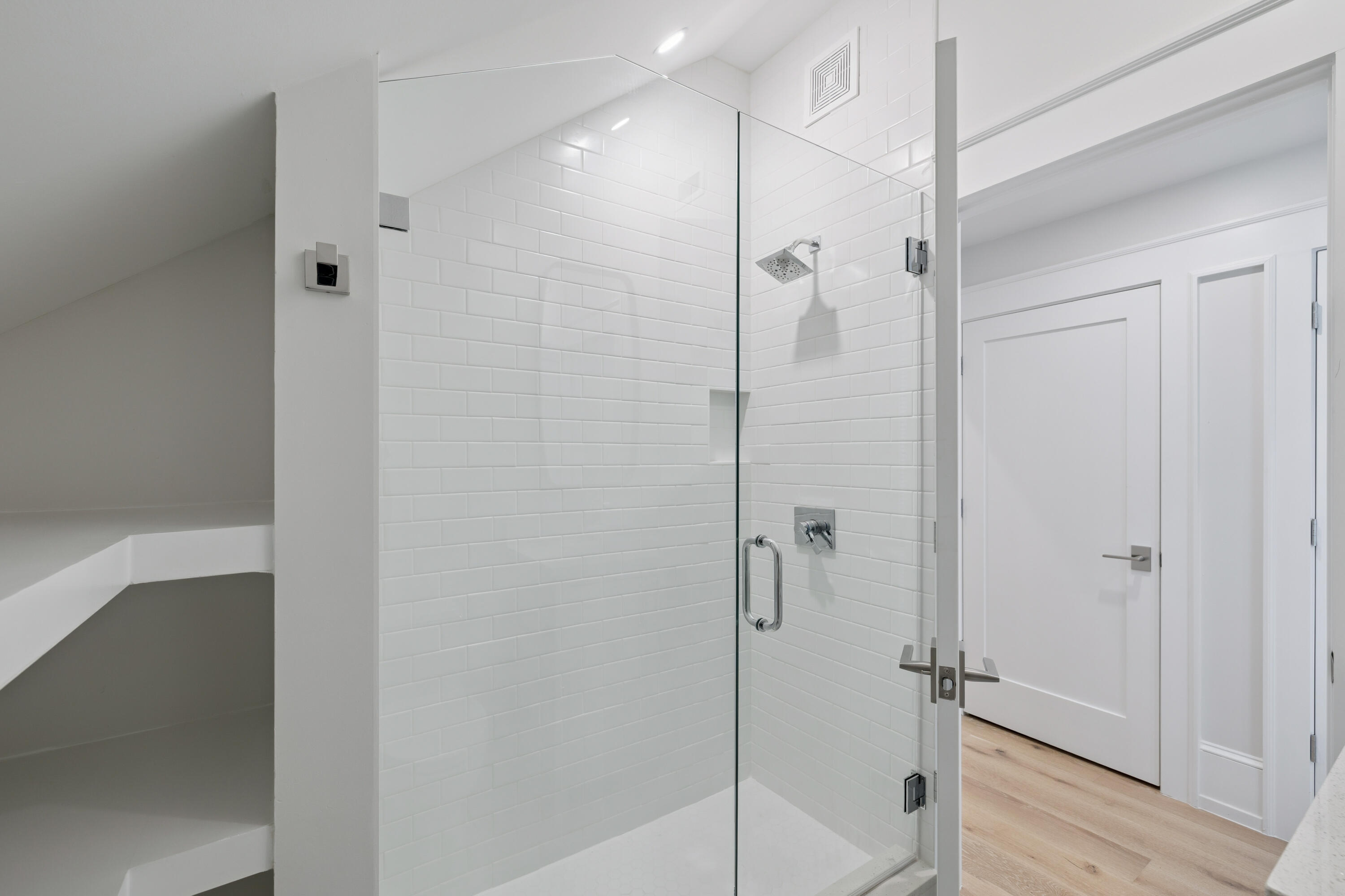 main property photo 64