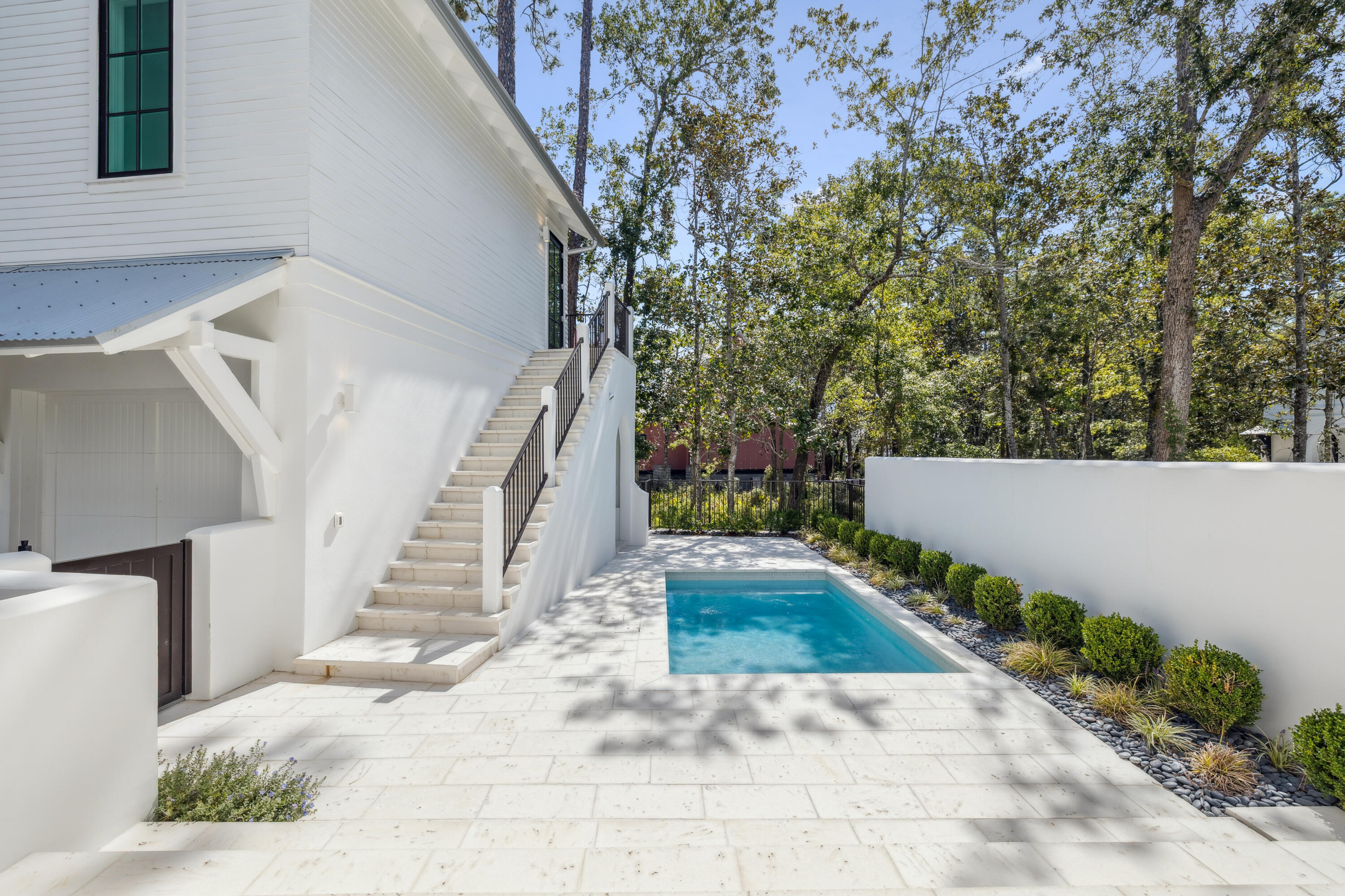 main property photo 86