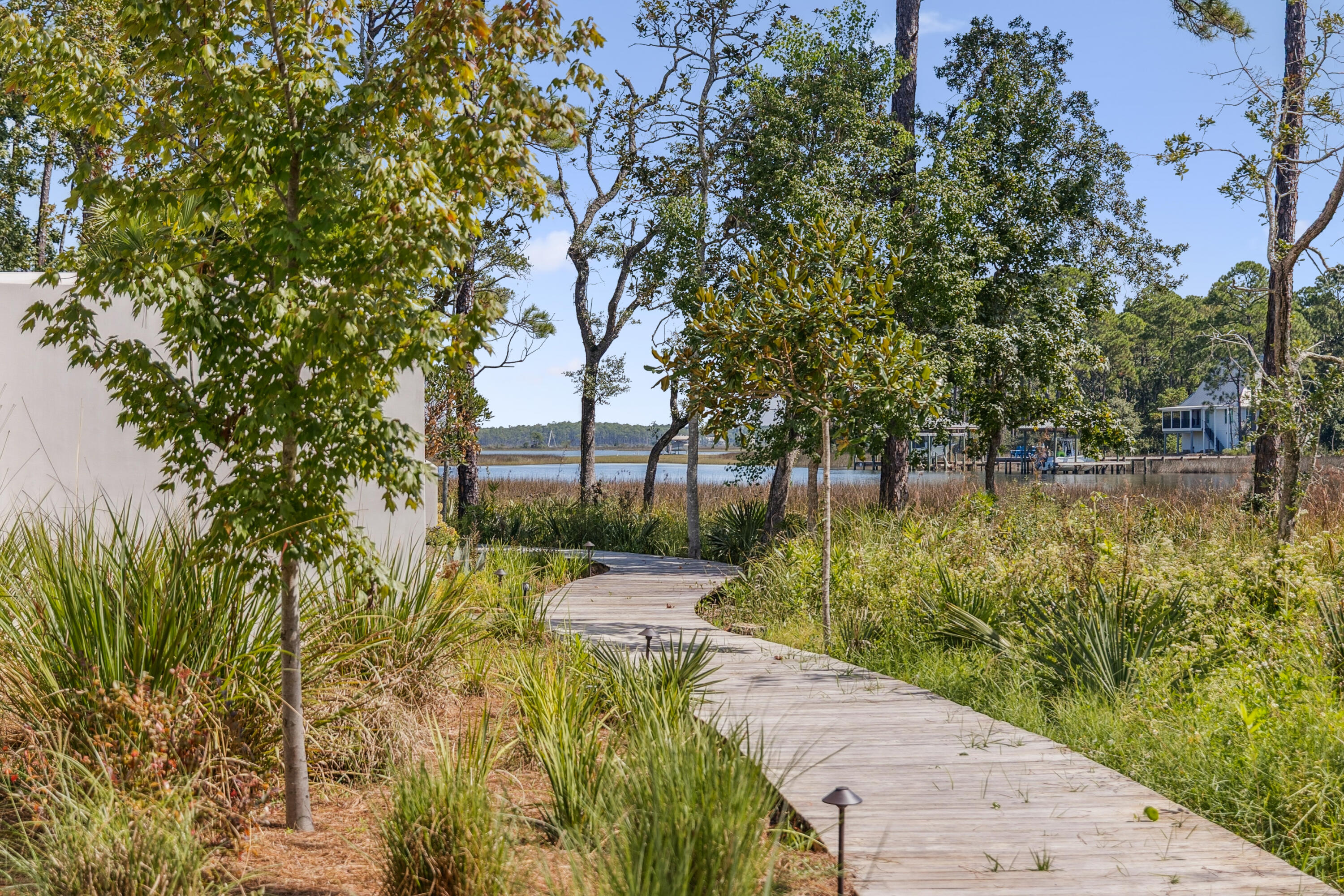 main property photo 89