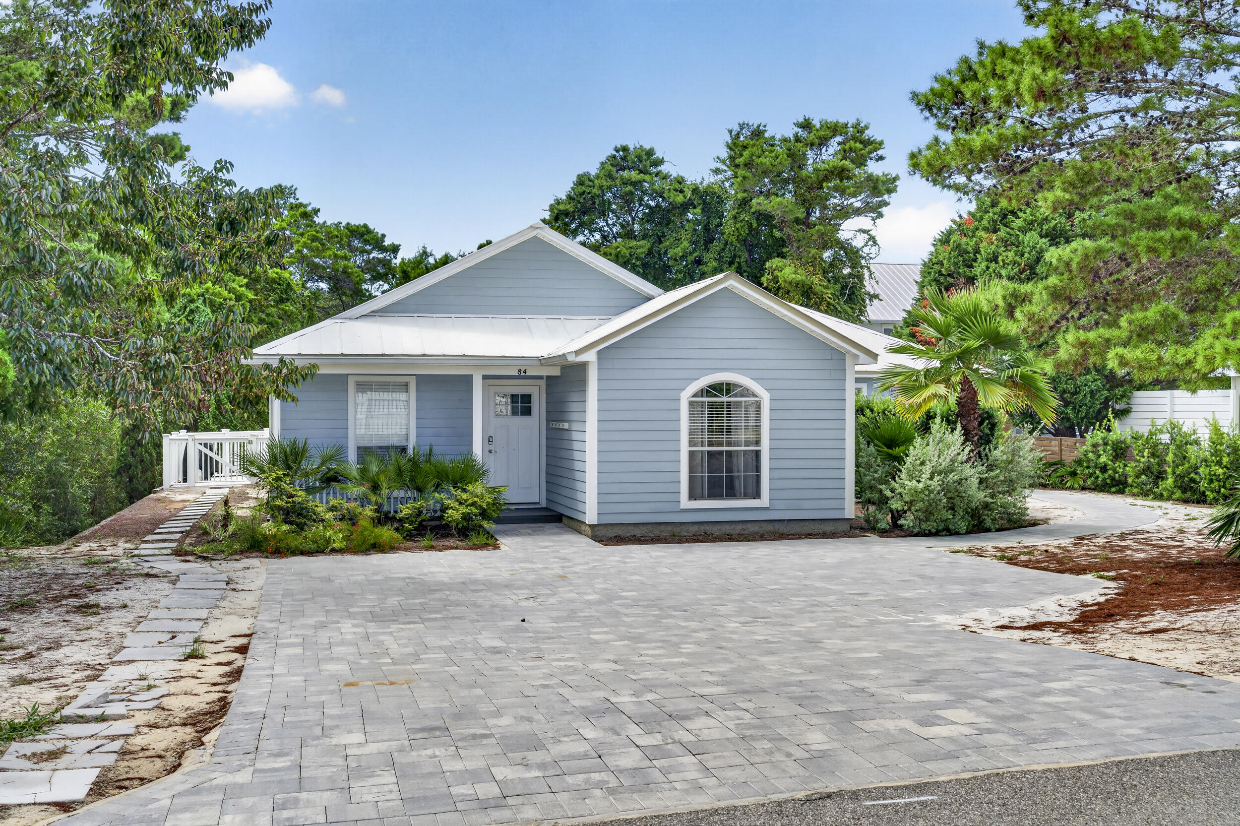 main property photo 60