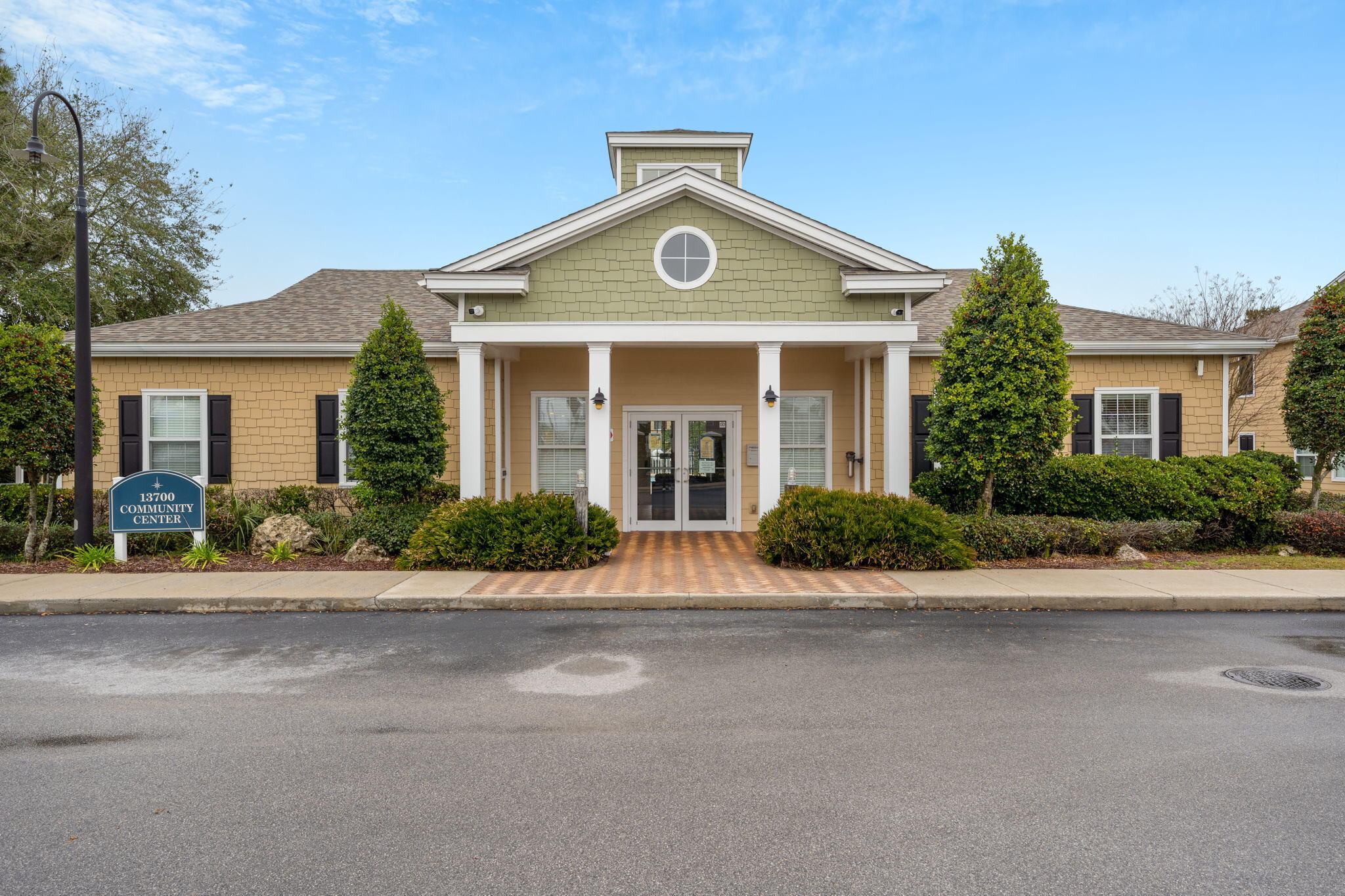 main property photo 25