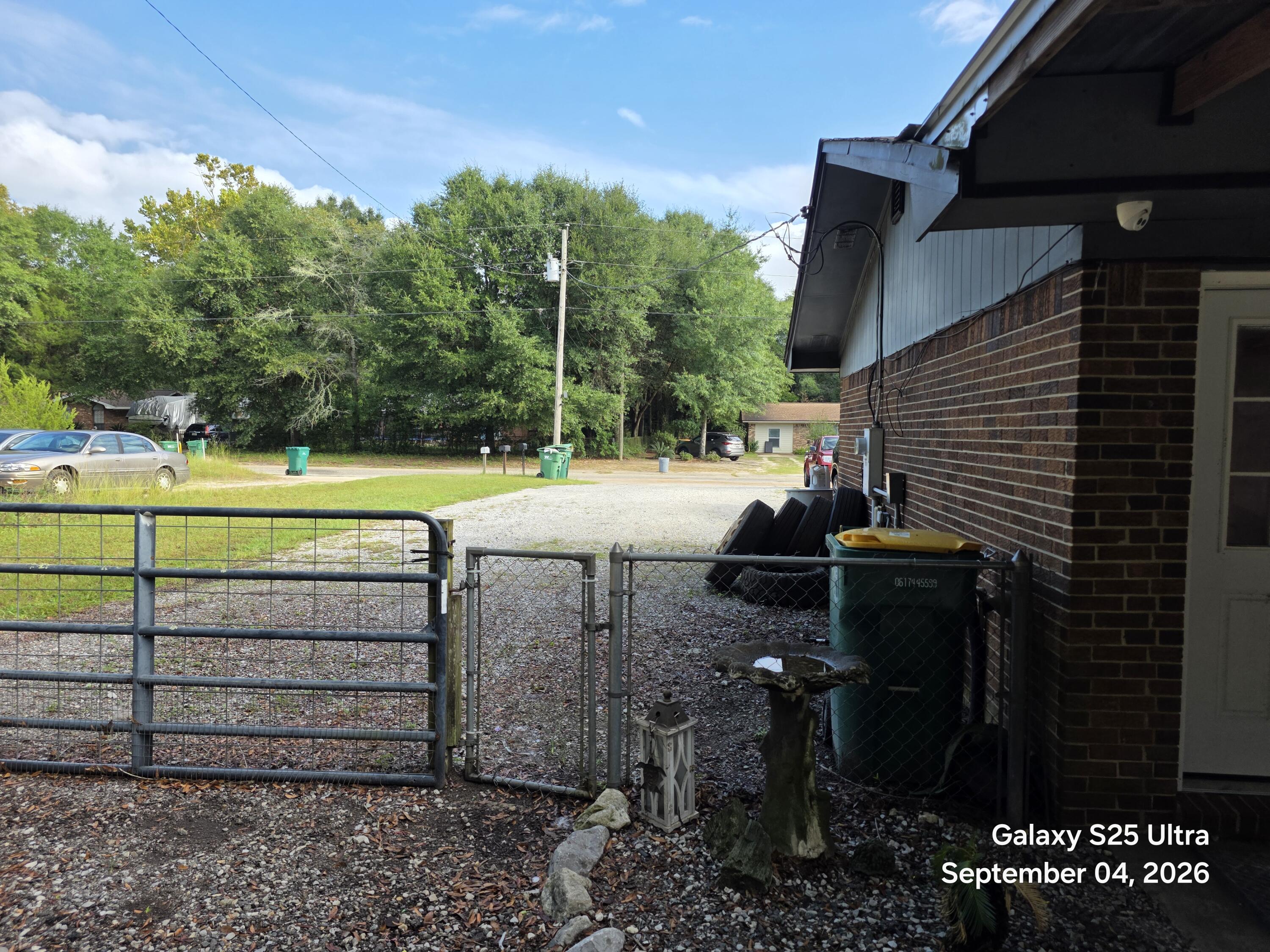main property photo 14