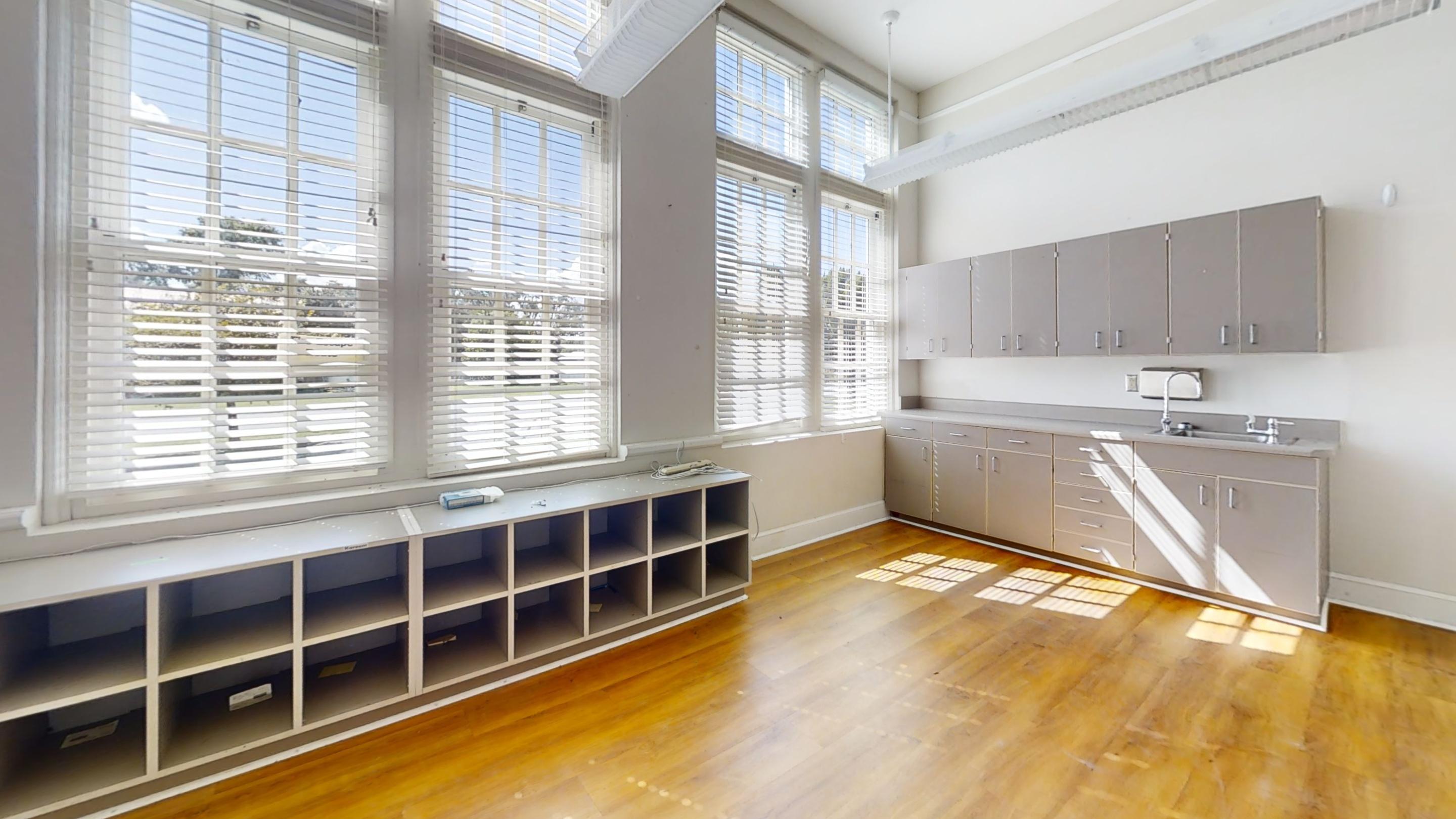 main property photo 104
