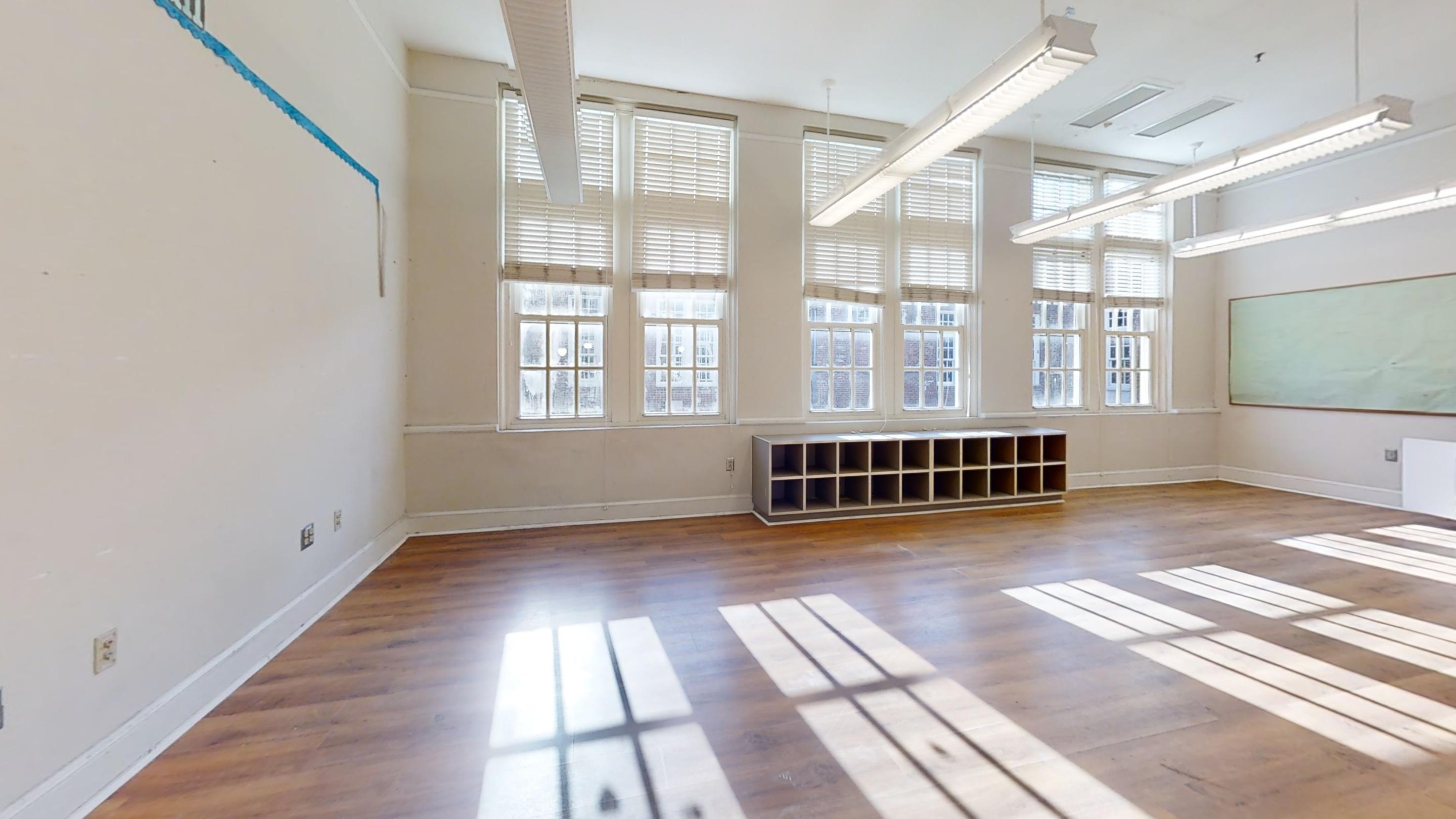 main property photo 108