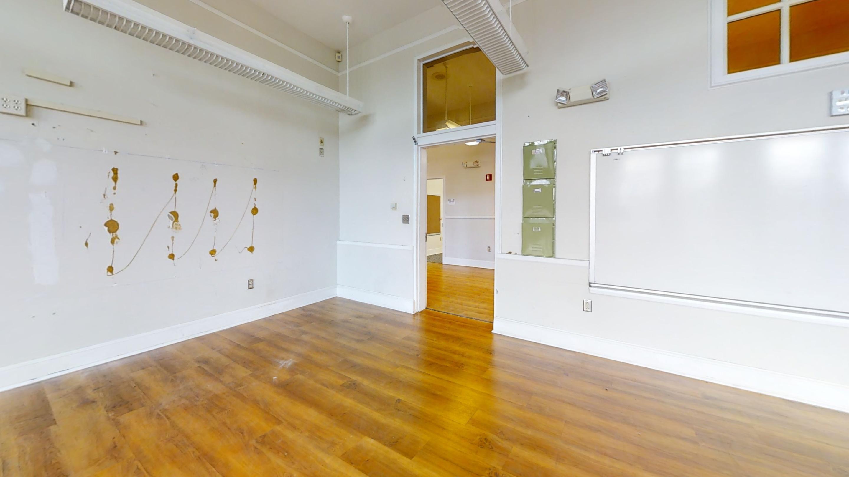 main property photo 109