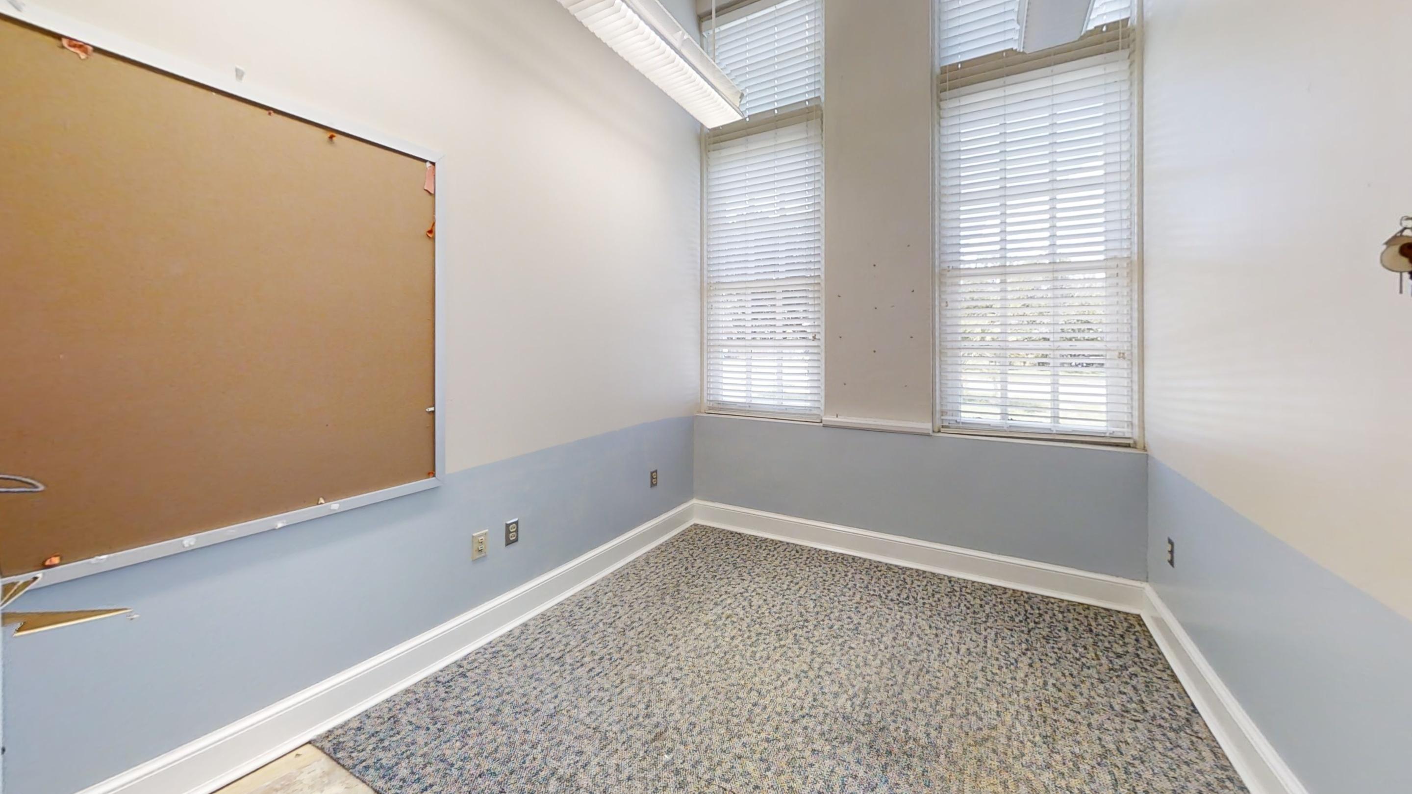 main property photo 80