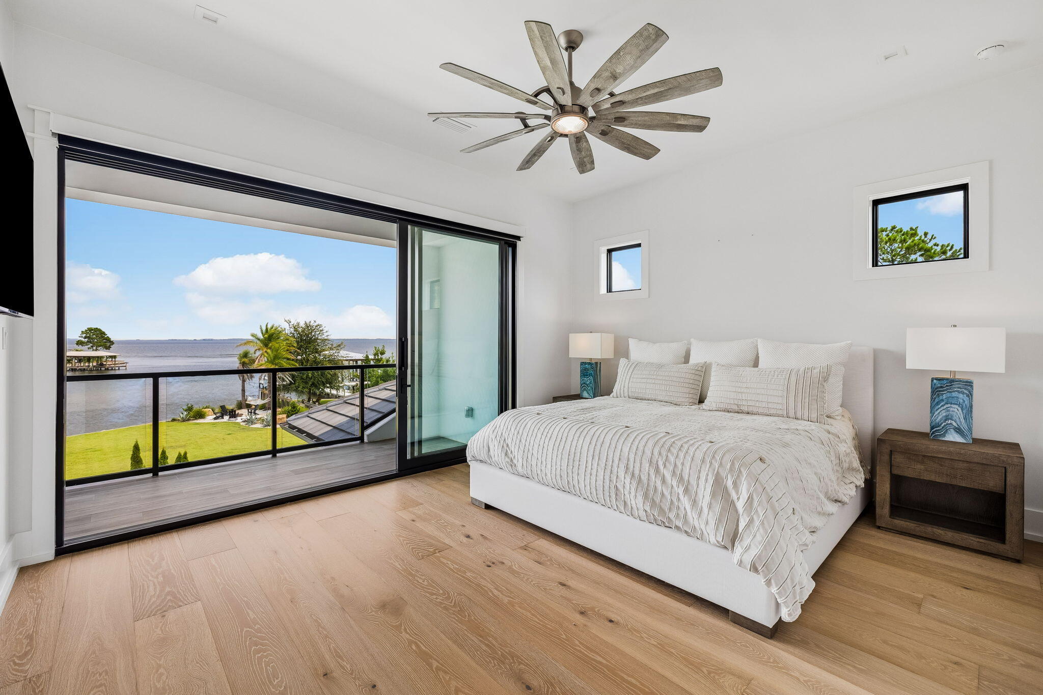 main property photo 64