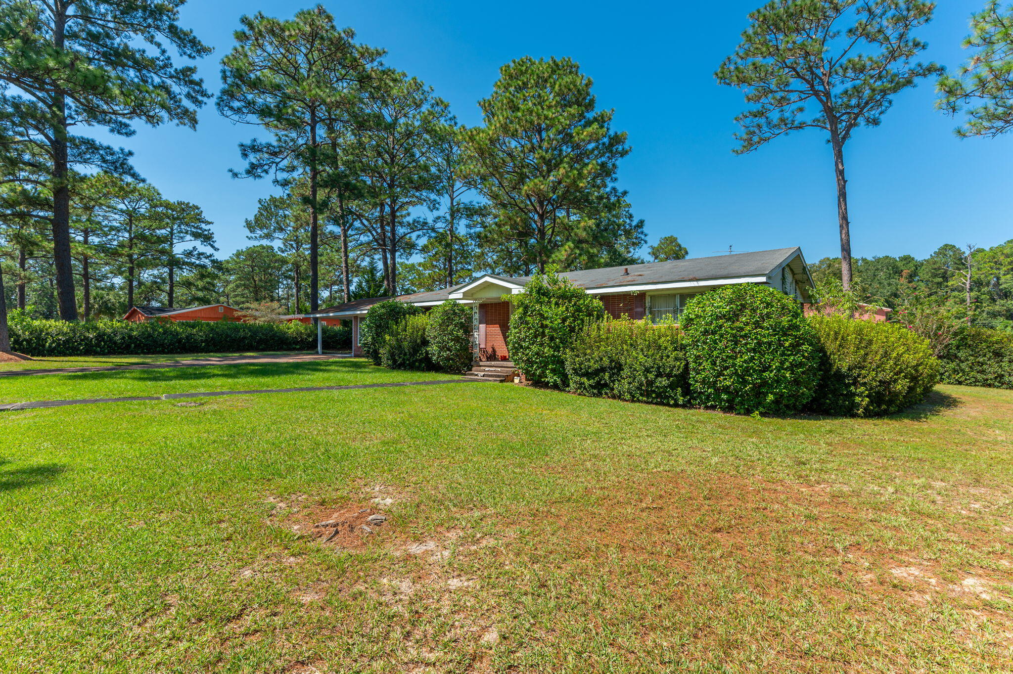 main property photo 34