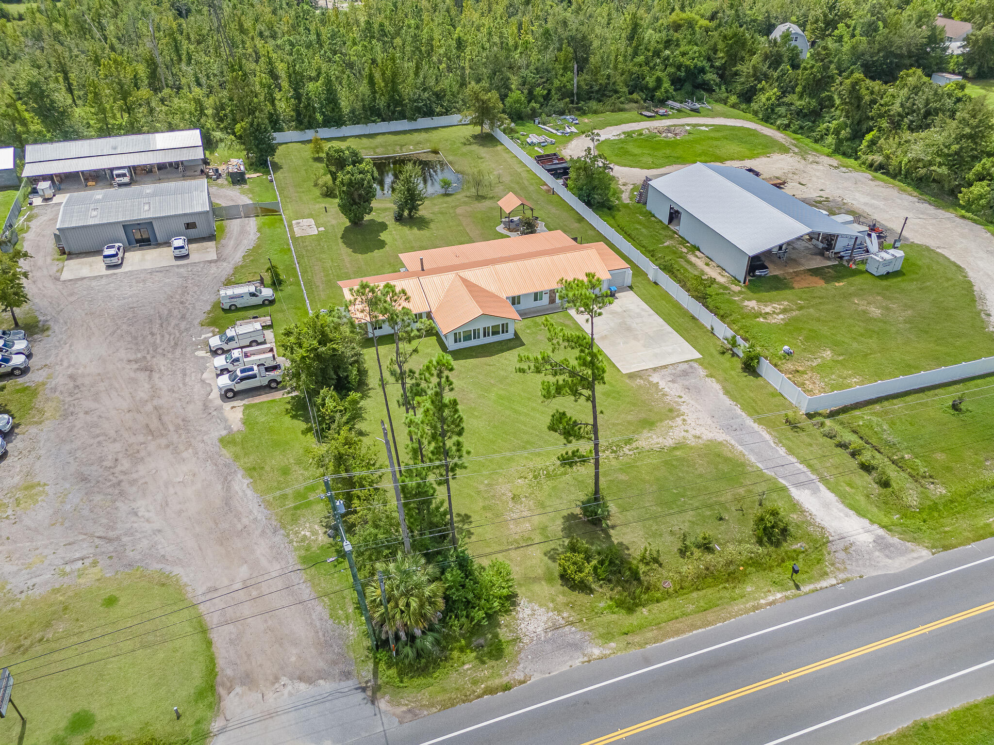 main property photo 29