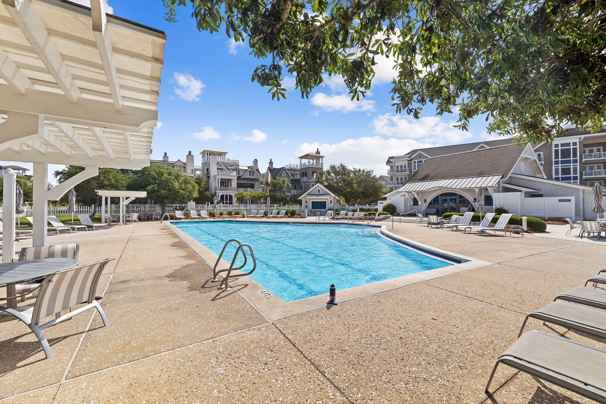 main property photo 111