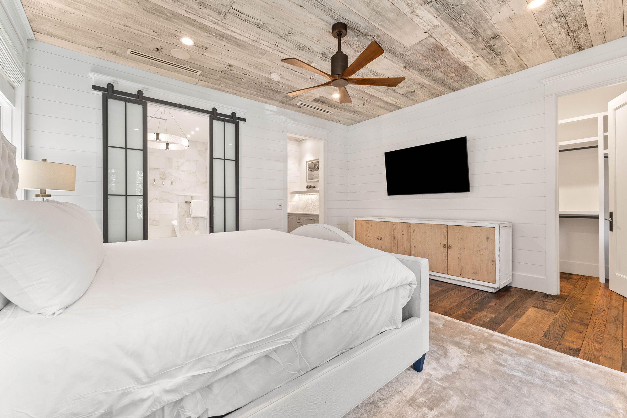 main property photo 52