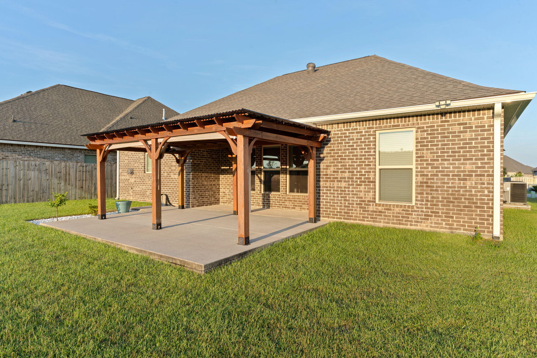 main property photo 44