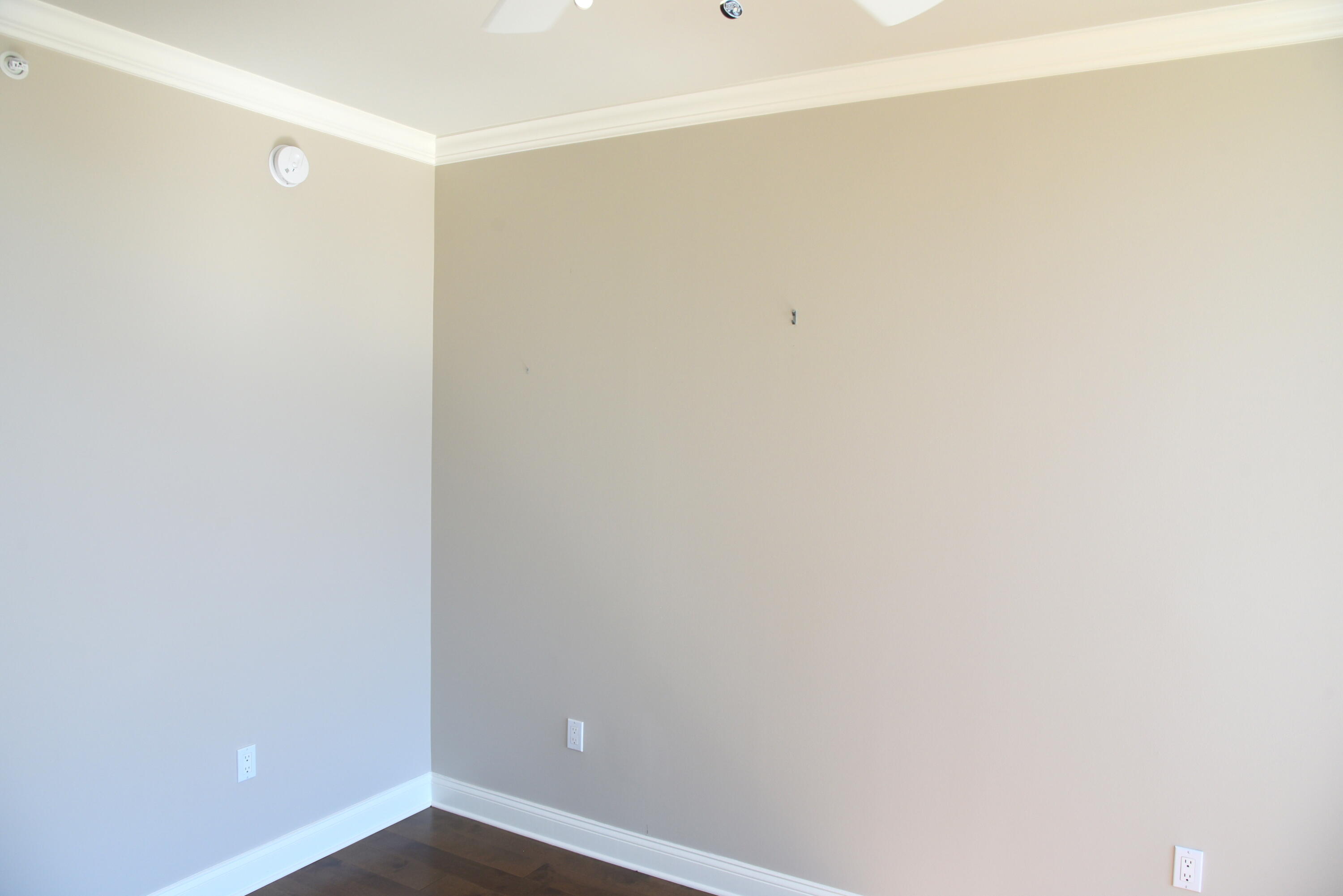 main property photo 79