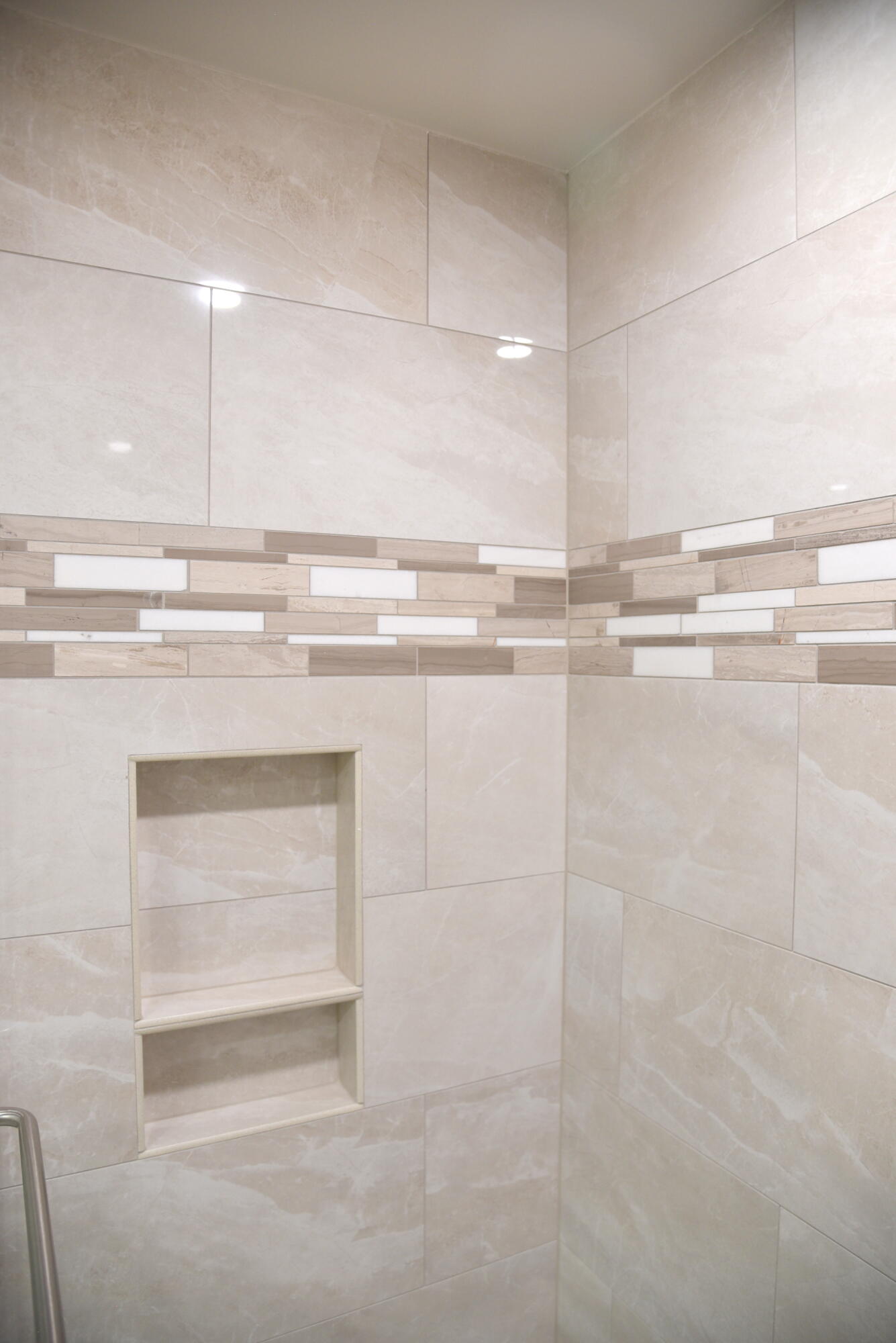 main property photo 89