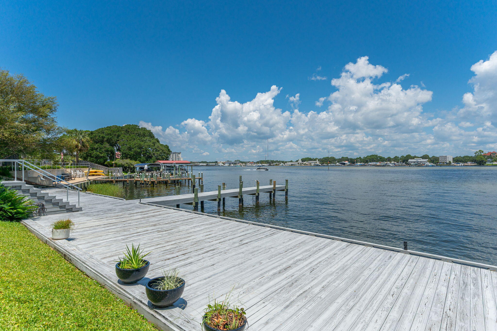 main property photo 63