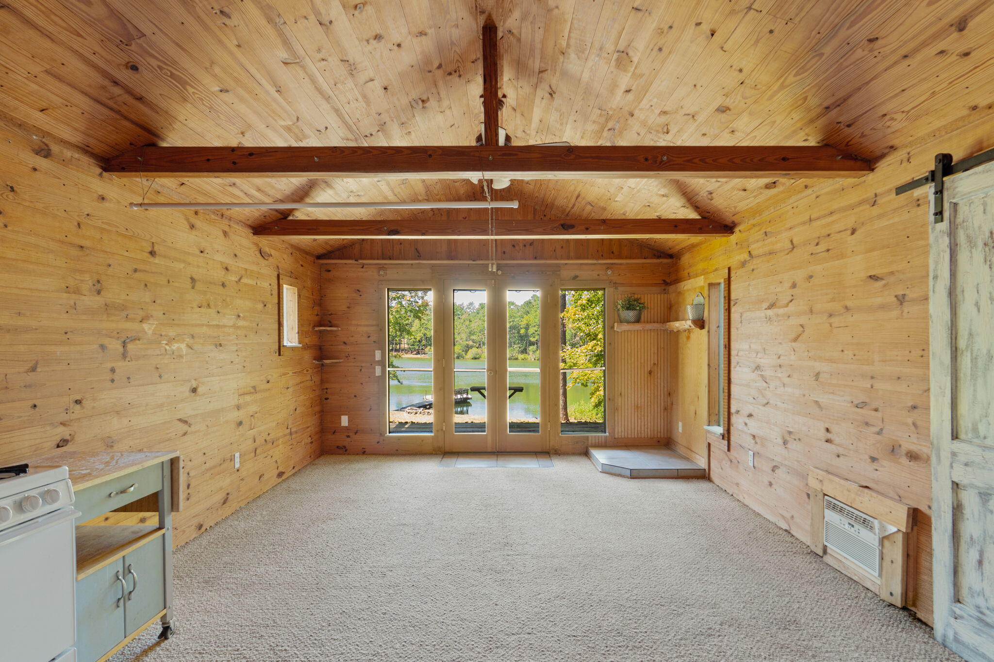main property photo 45