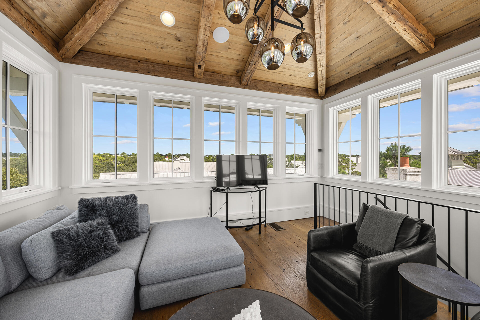 main property photo 65