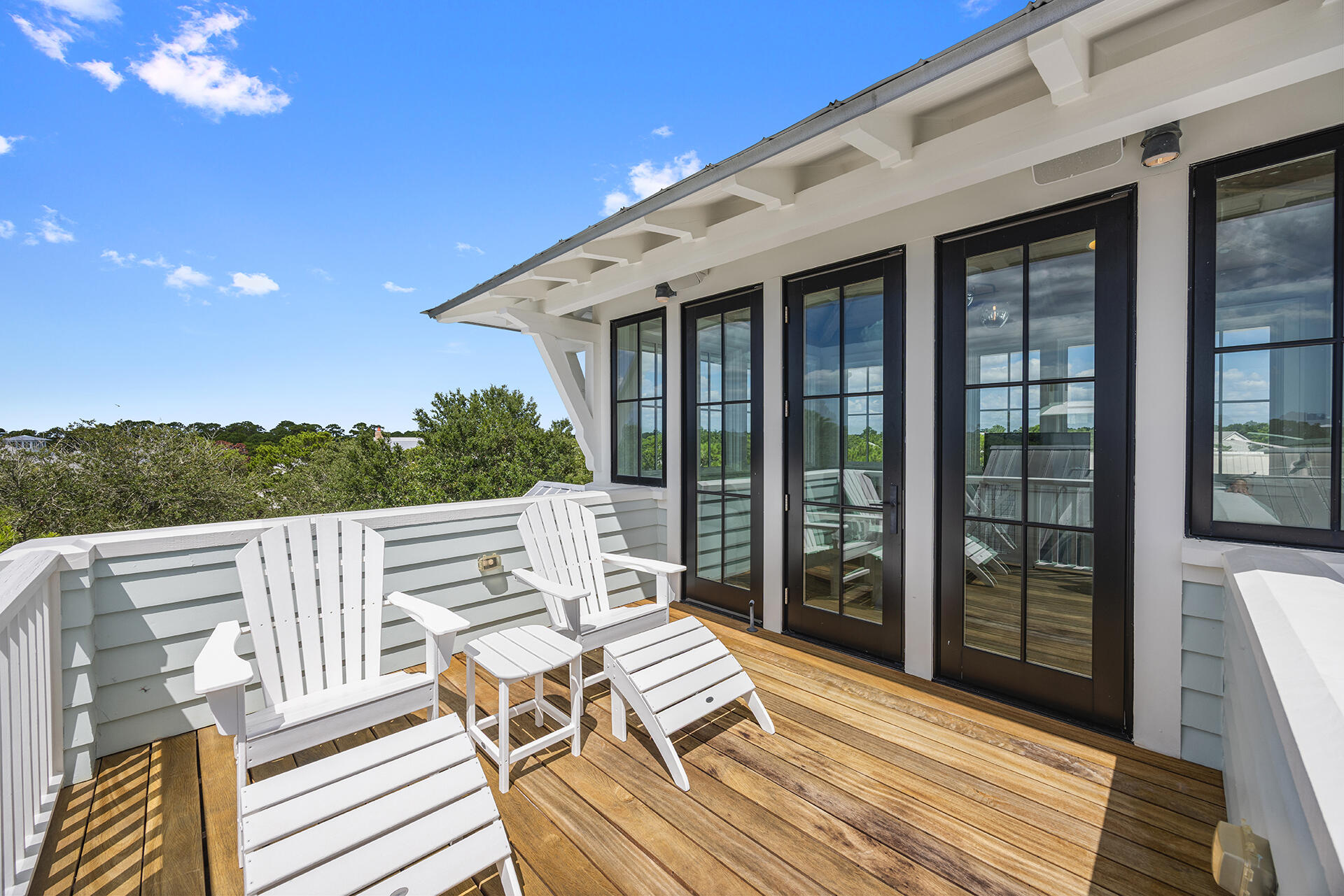 main property photo 68