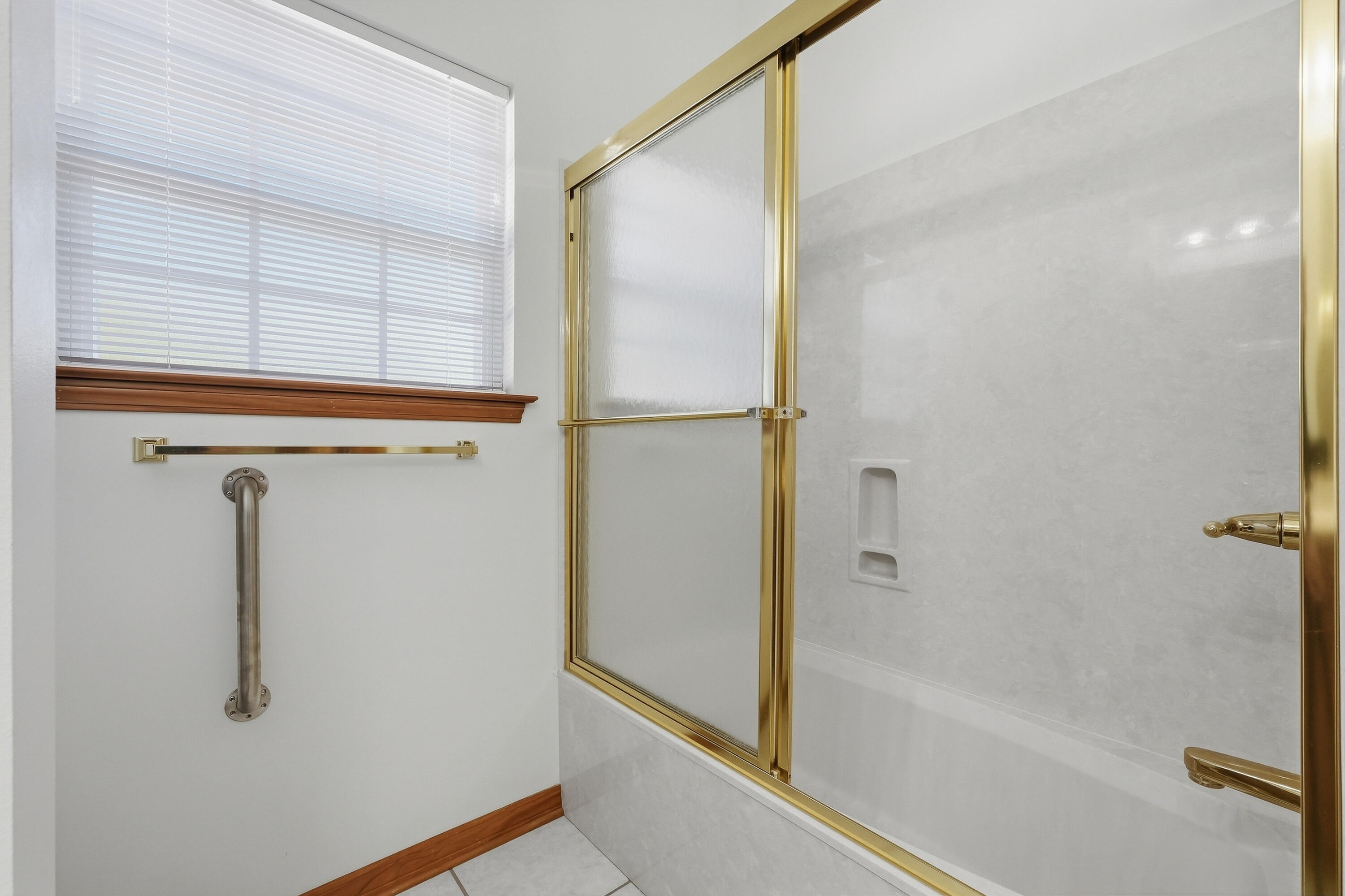 main property photo 64