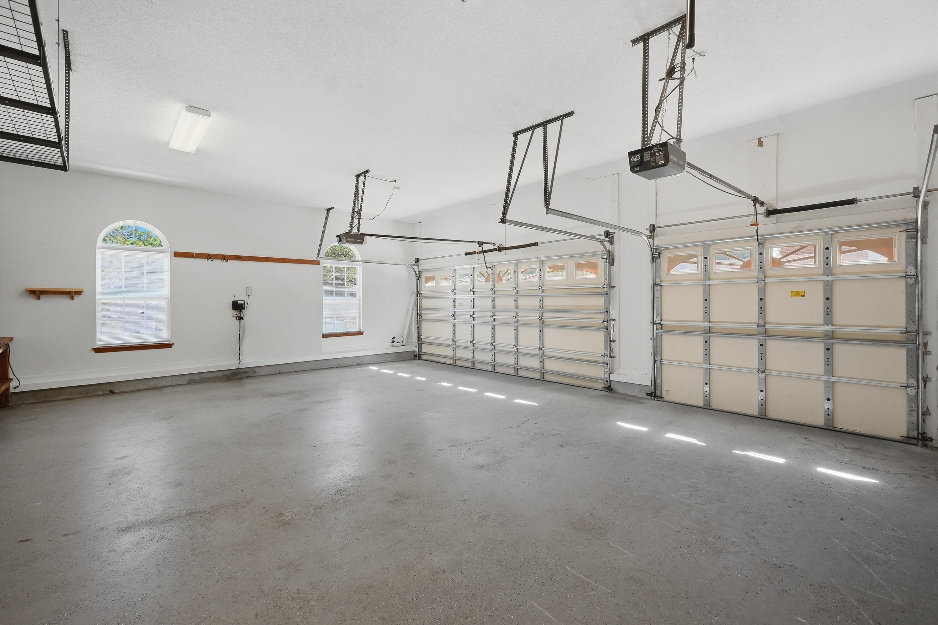 main property photo 77