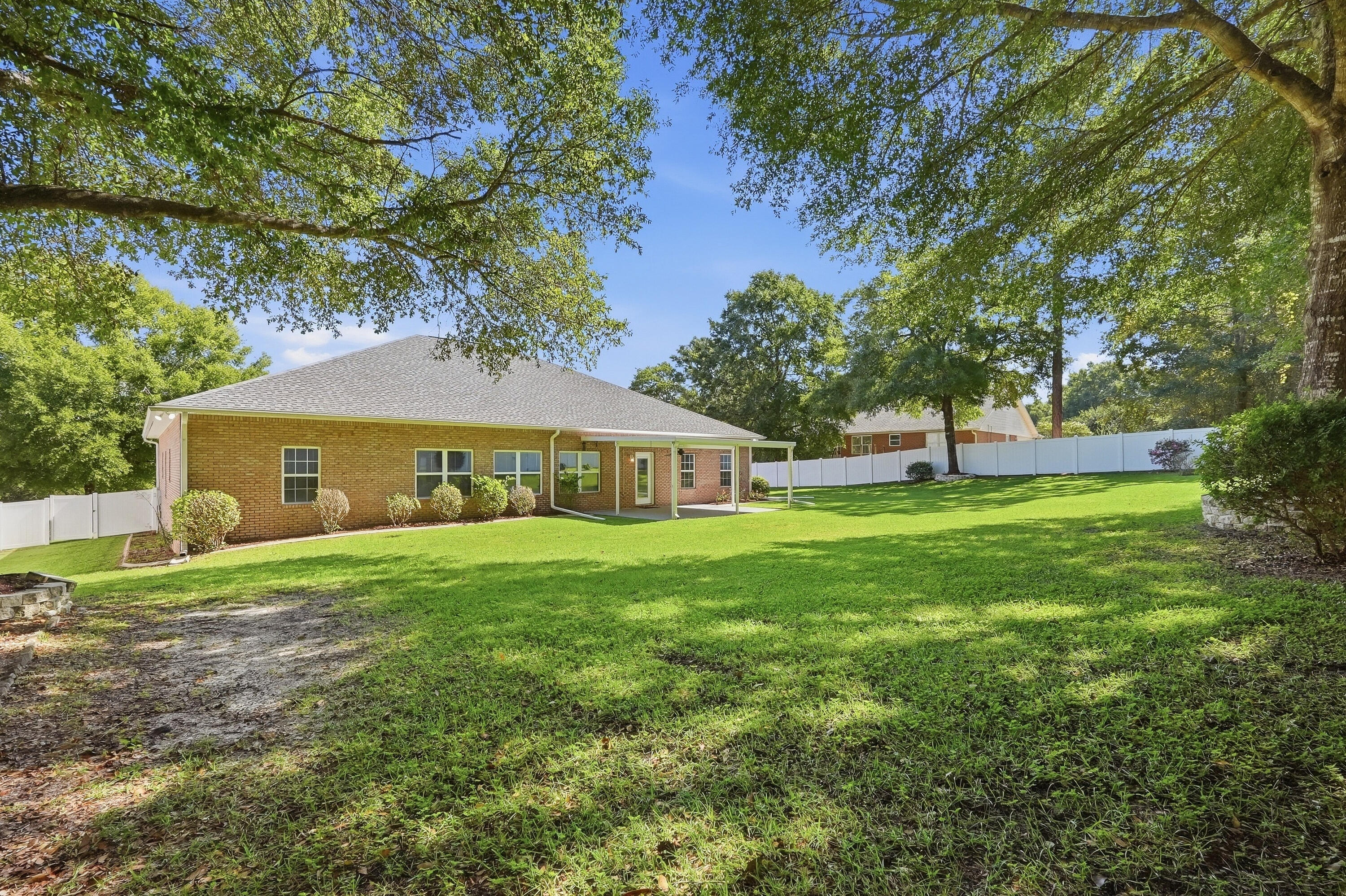 main property photo 86