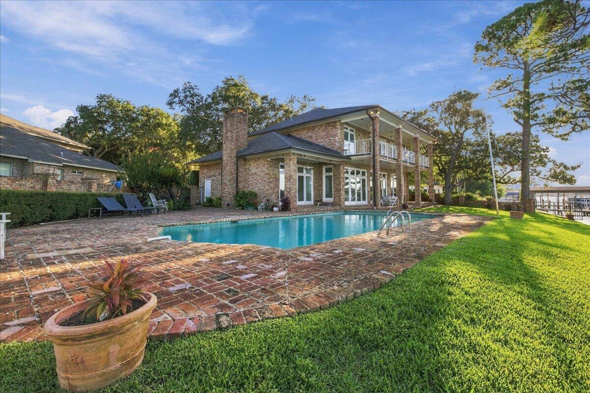 main property photo 49